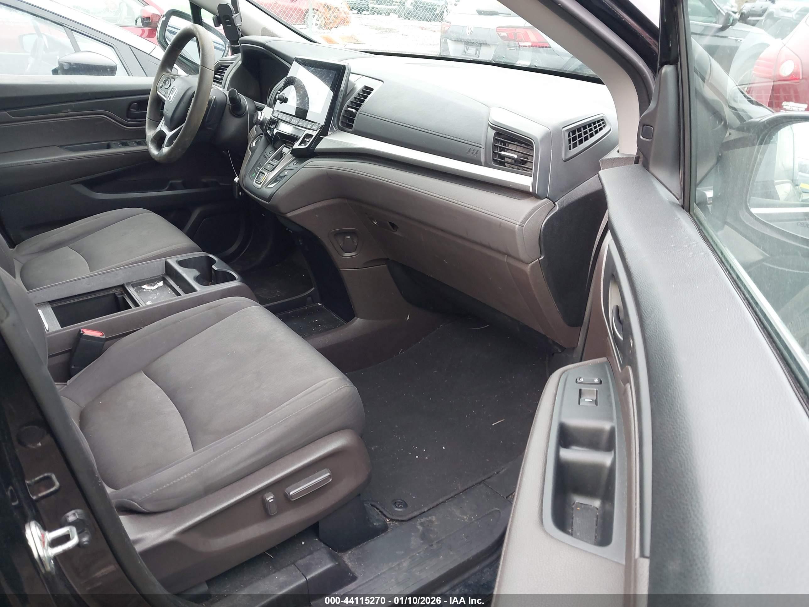 HONDA ODYSSEY image 5