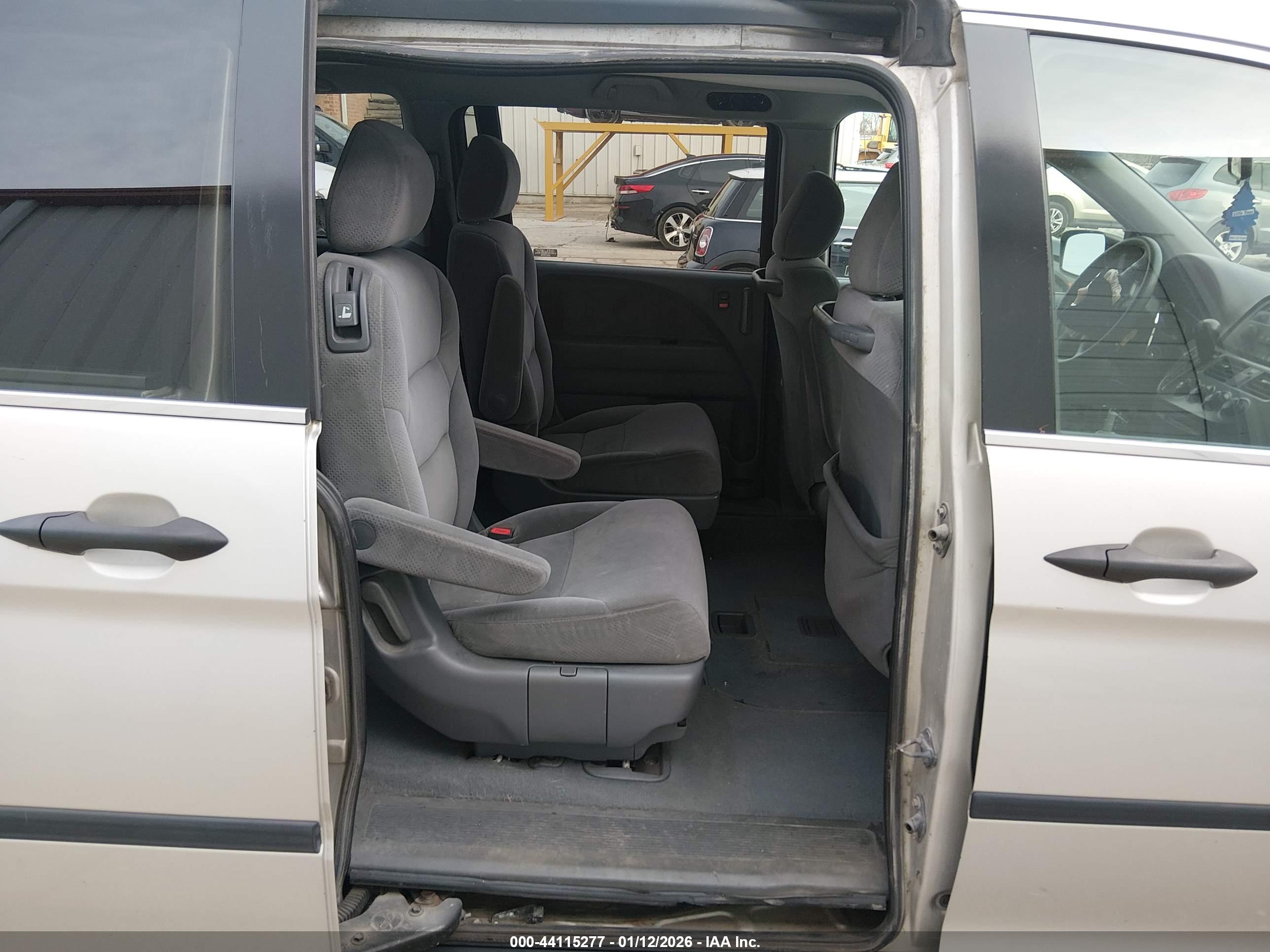 HONDA ODYSSEY image 8