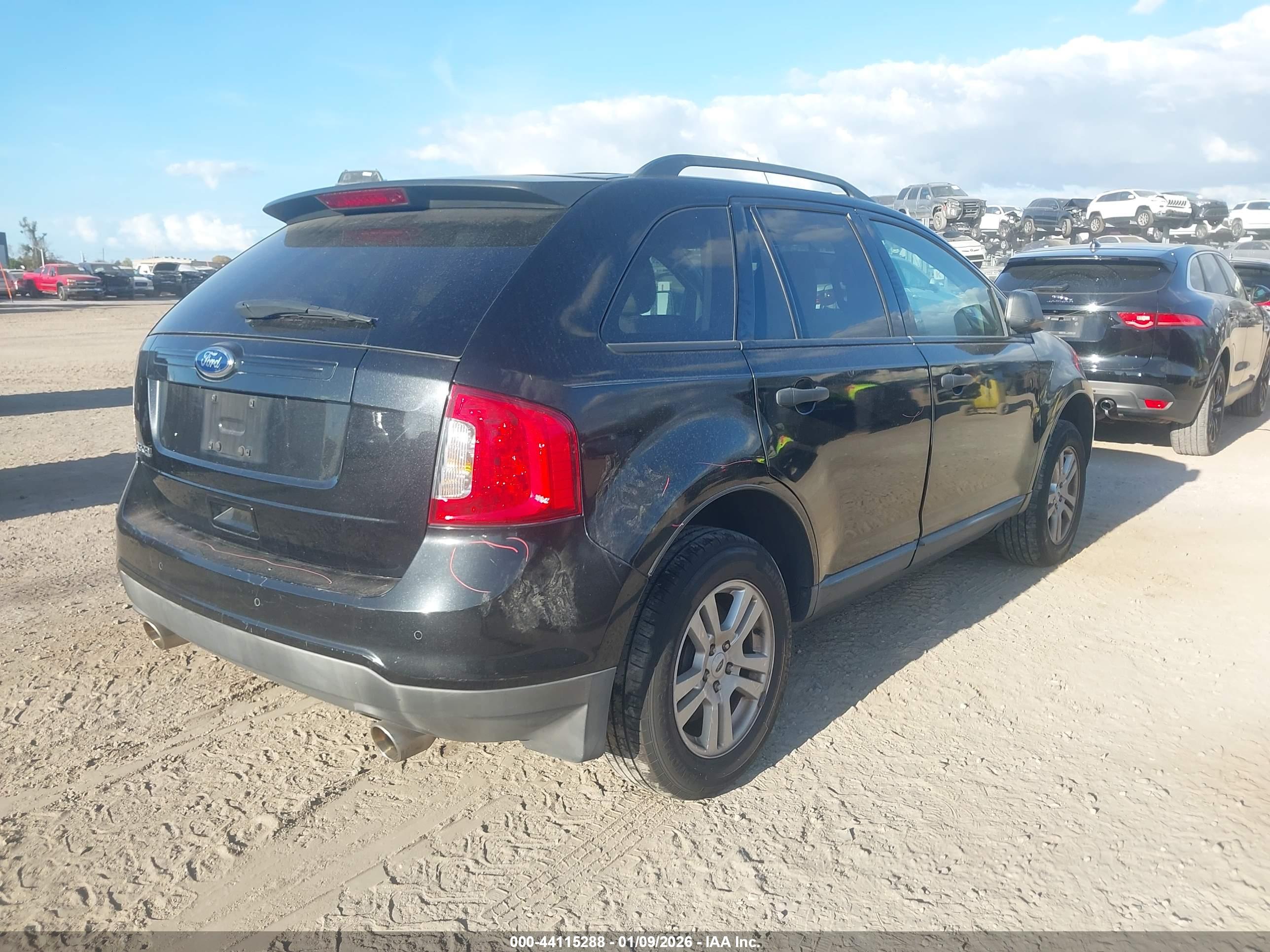 FORD EDGE image 4