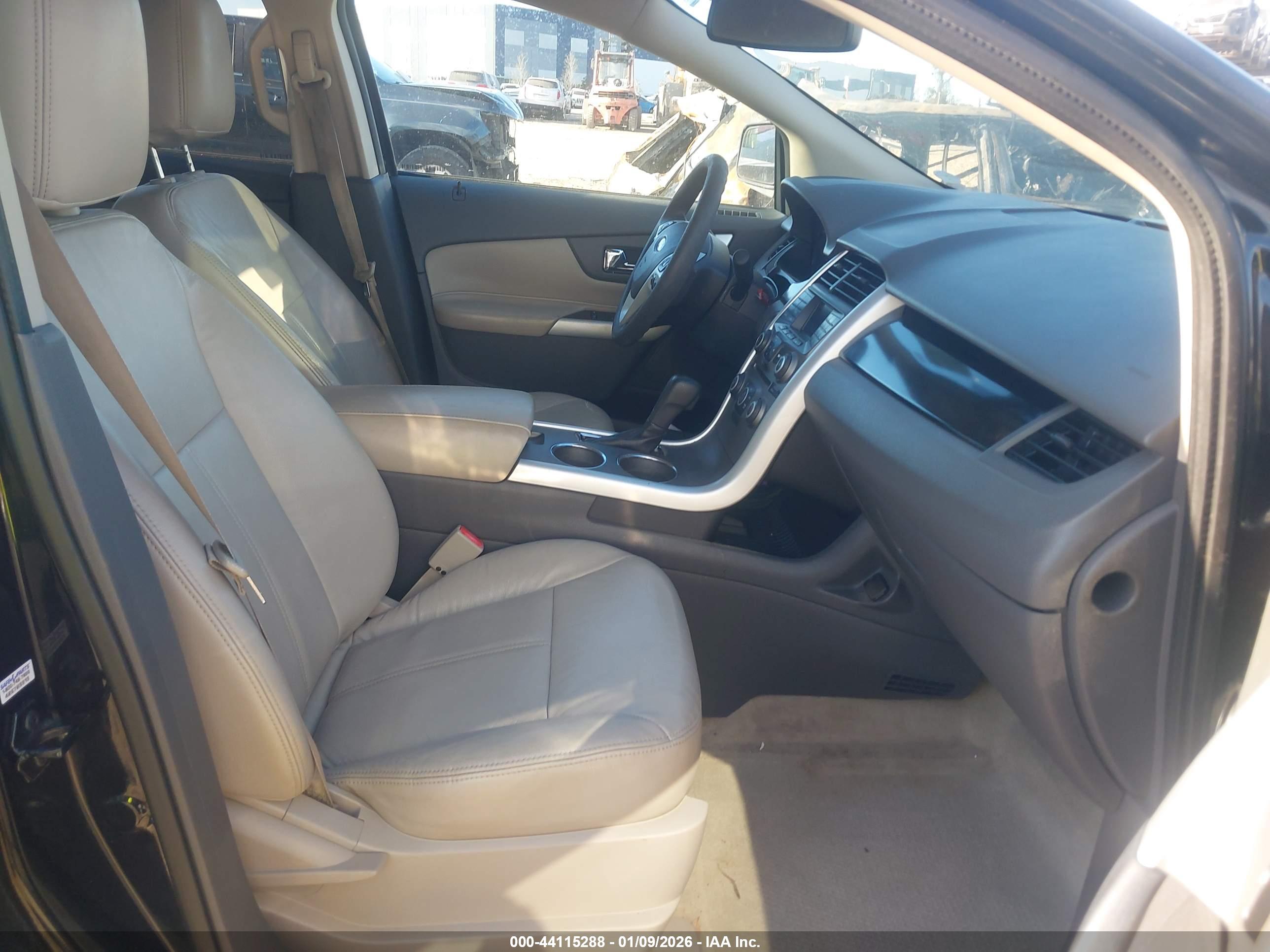 FORD EDGE image 5