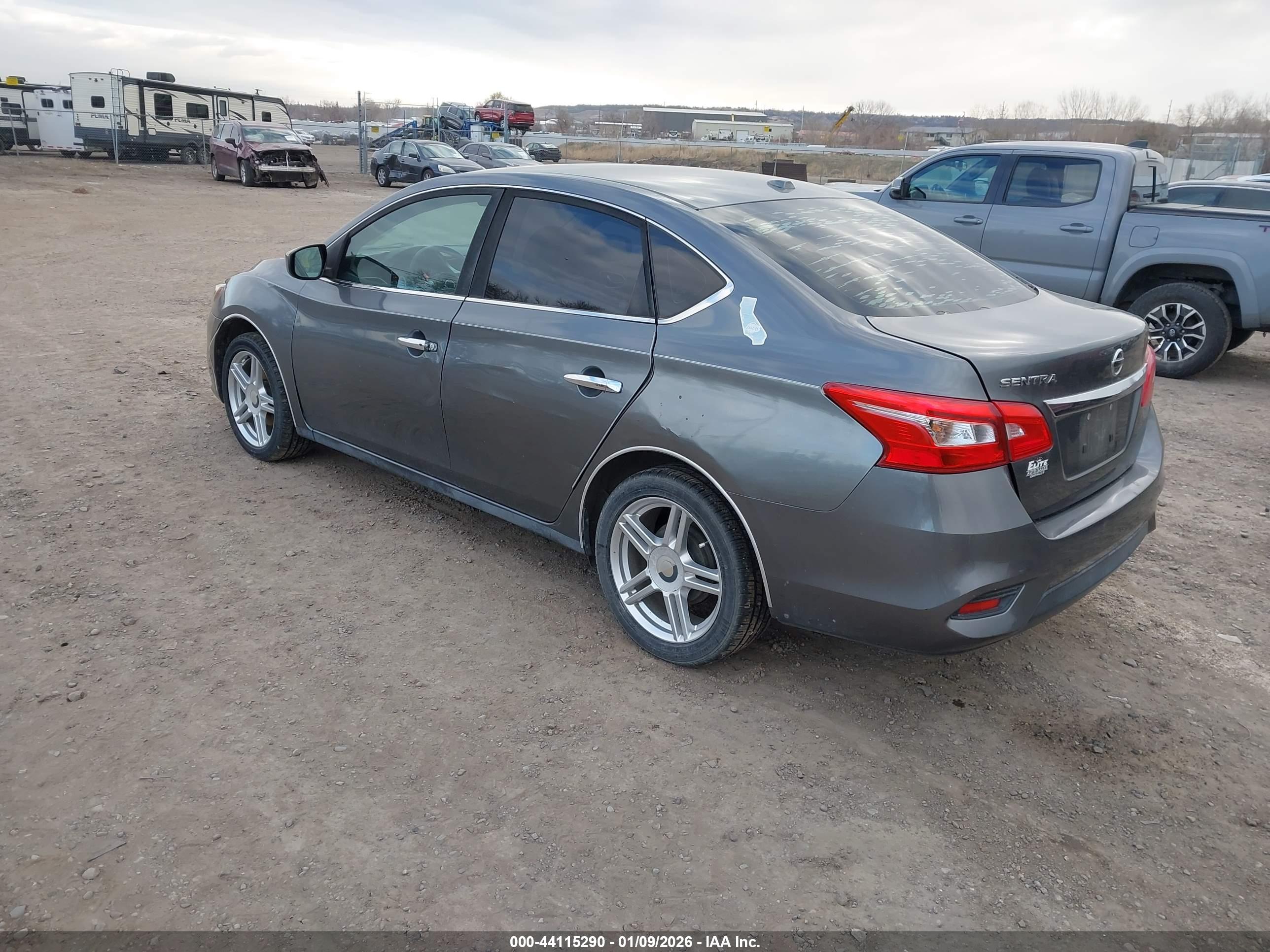 NISSAN SENTRA image 3