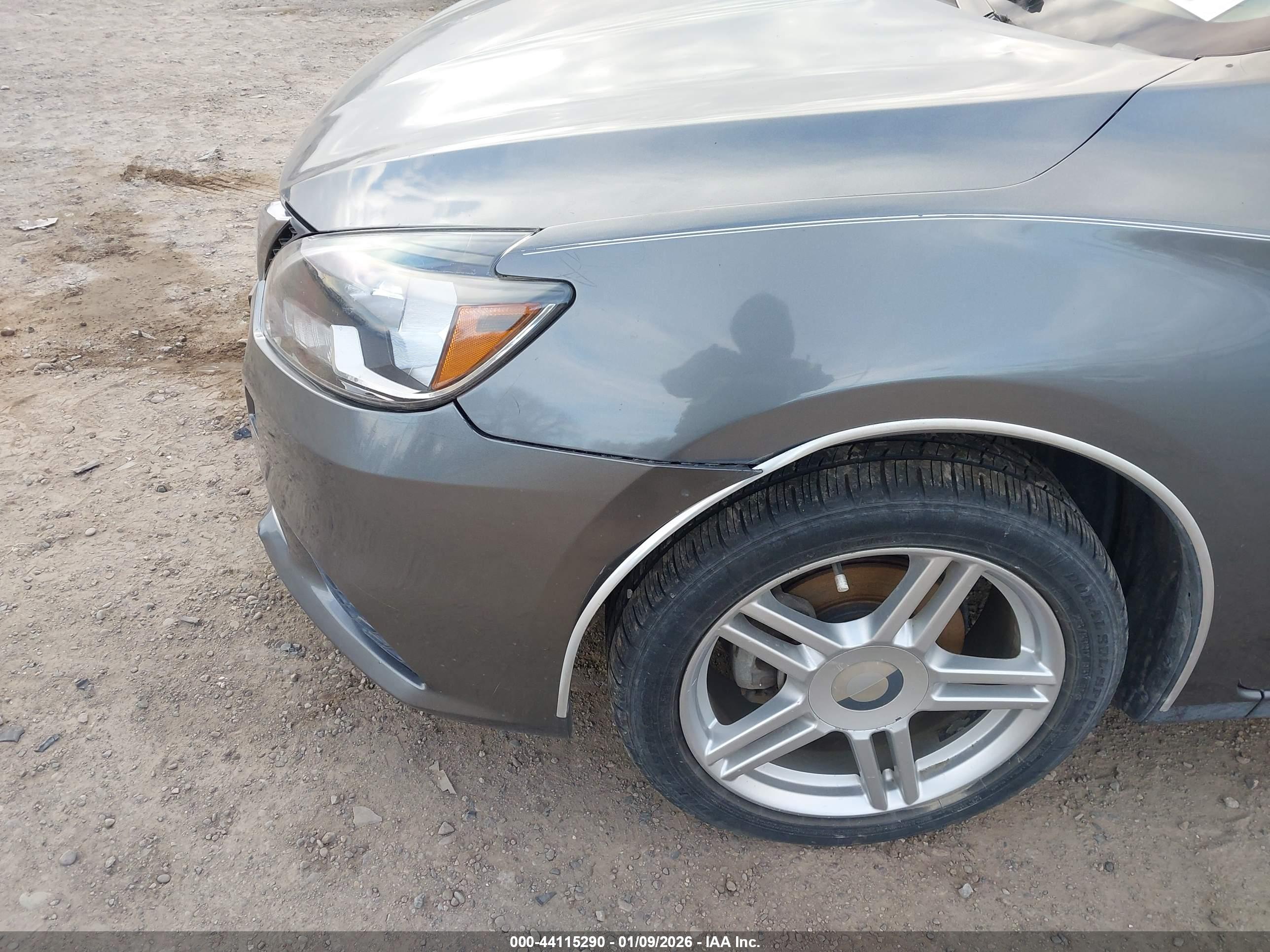 NISSAN SENTRA image 6
