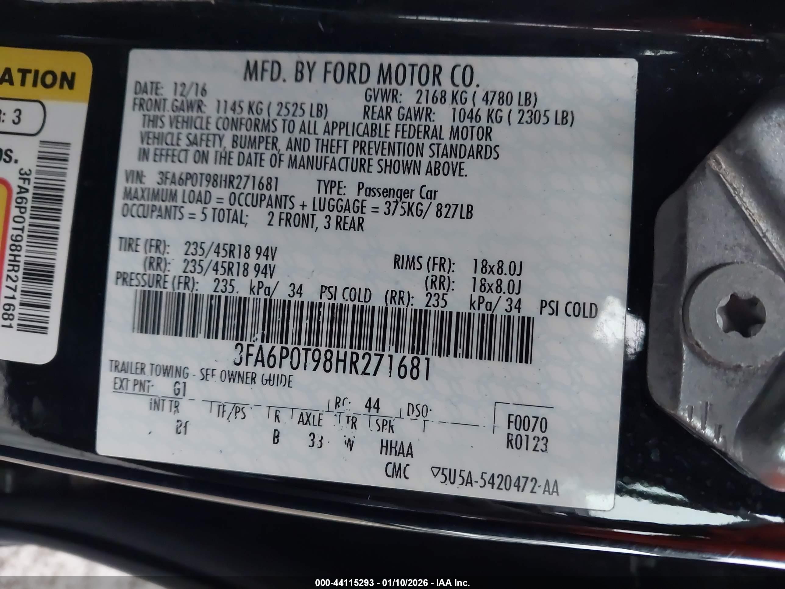 FORD FUSION image 9