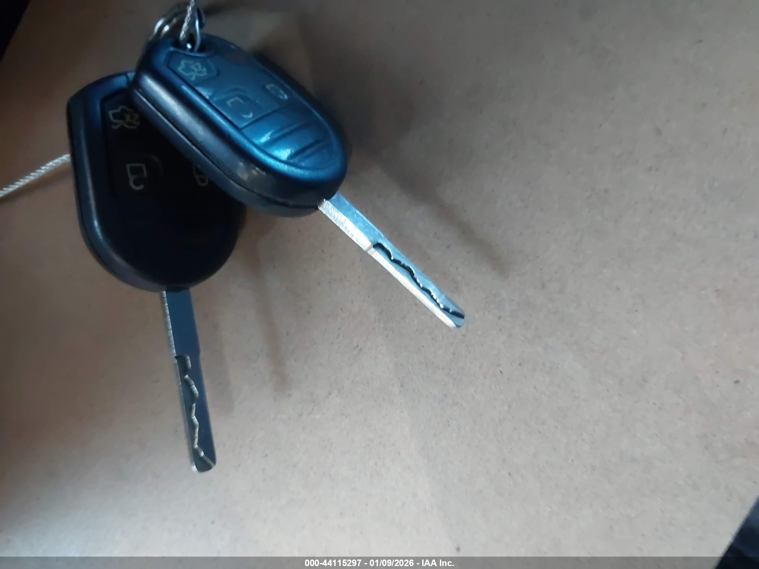 FORD FIESTA image 11