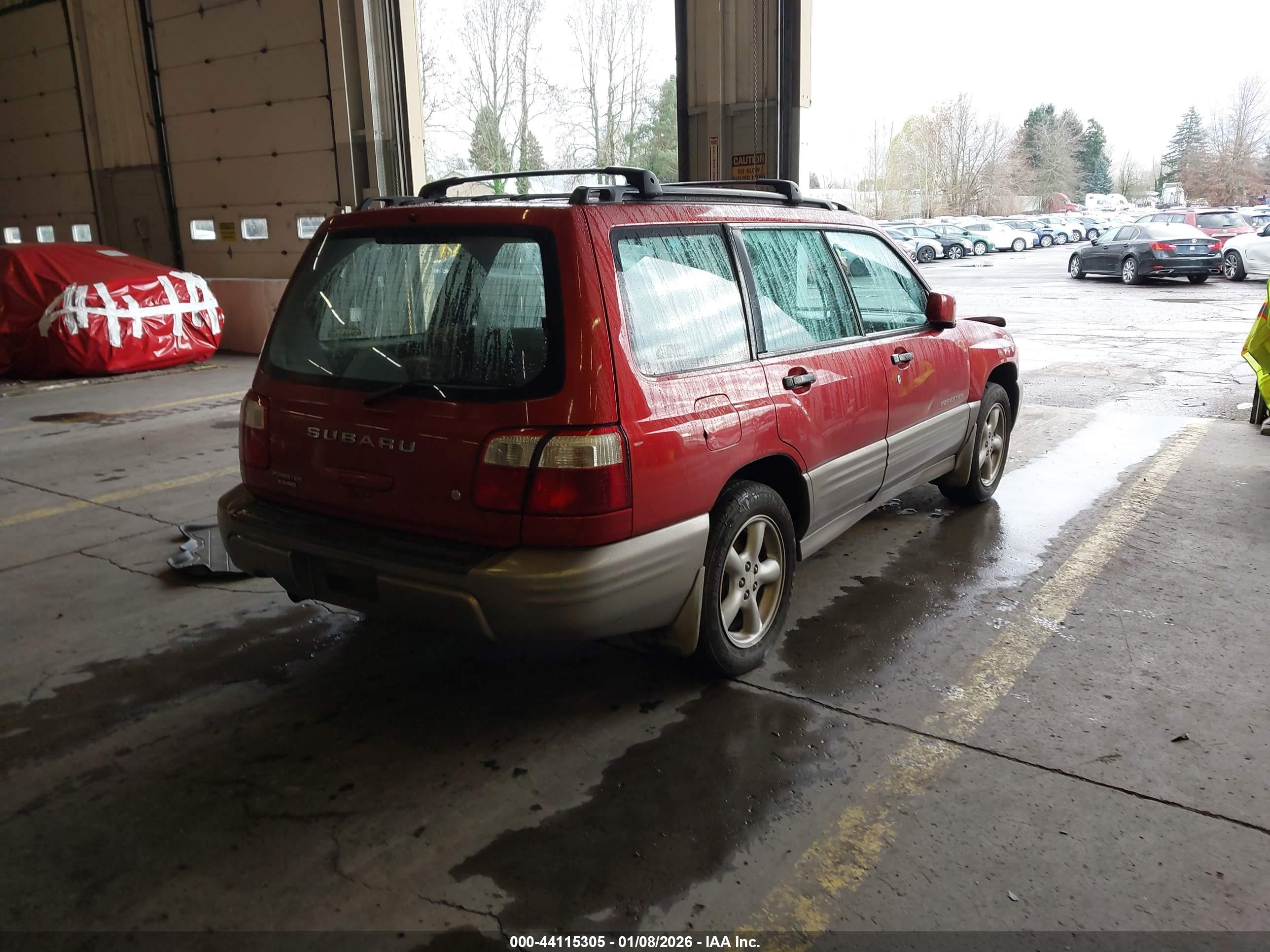 SUBARU FORESTER image 4