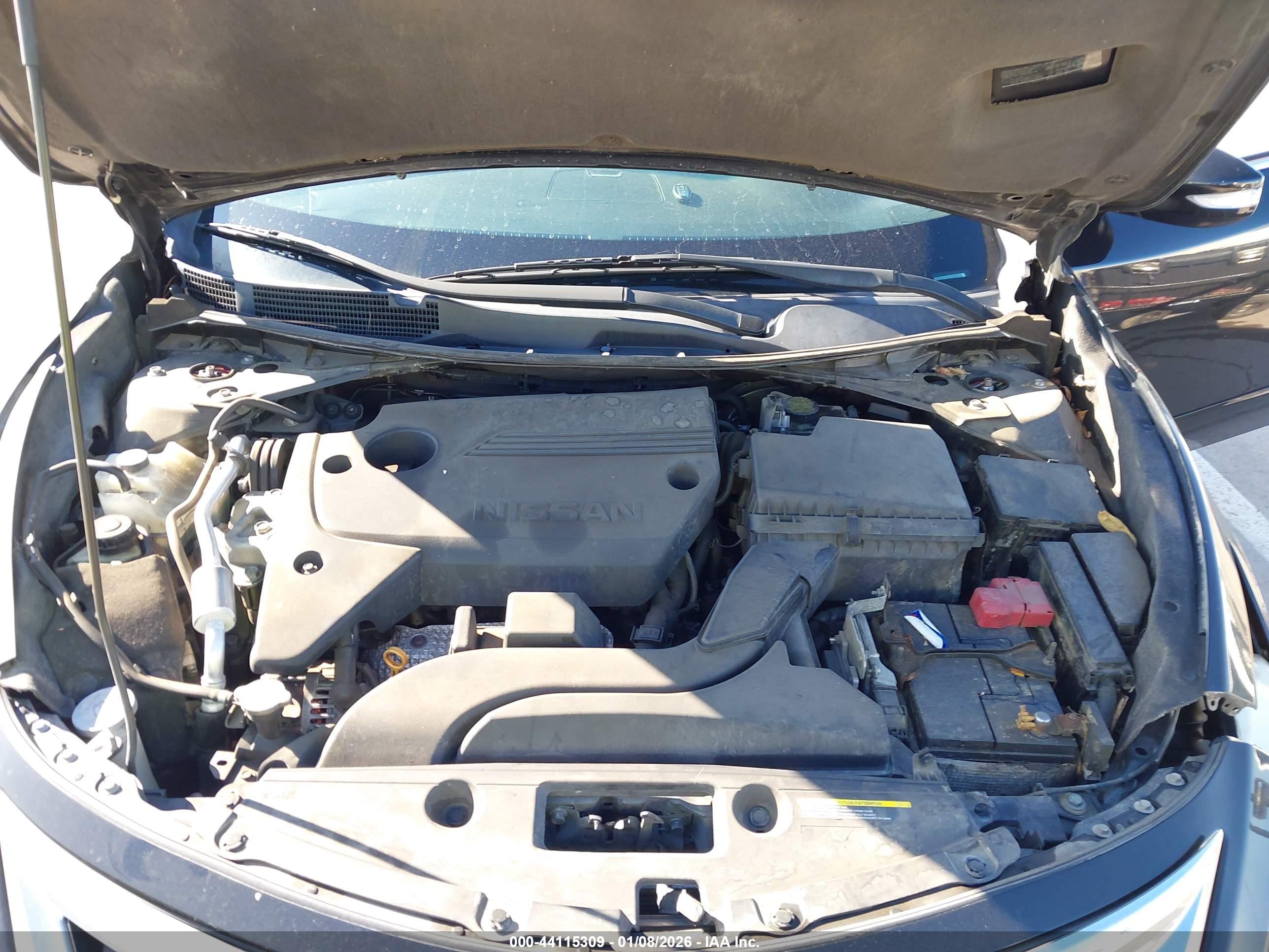 NISSAN ALTIMA image 10