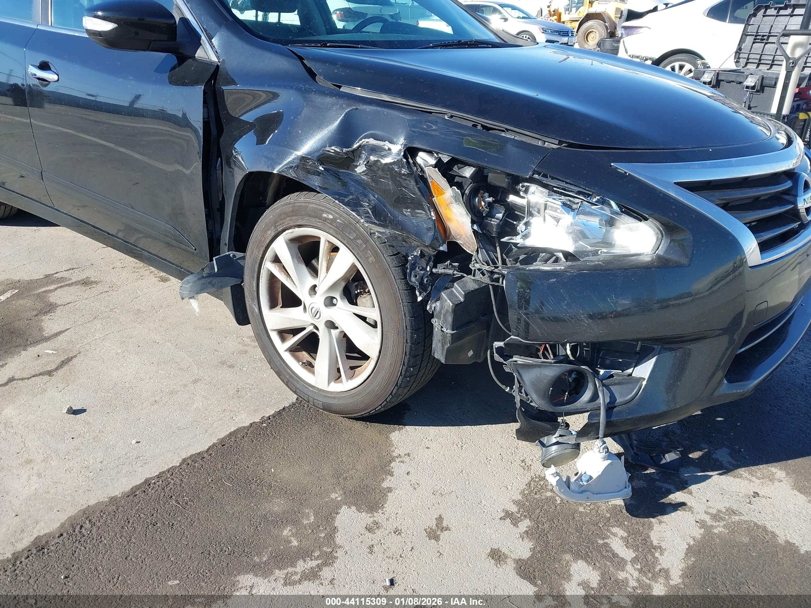 NISSAN ALTIMA image 6