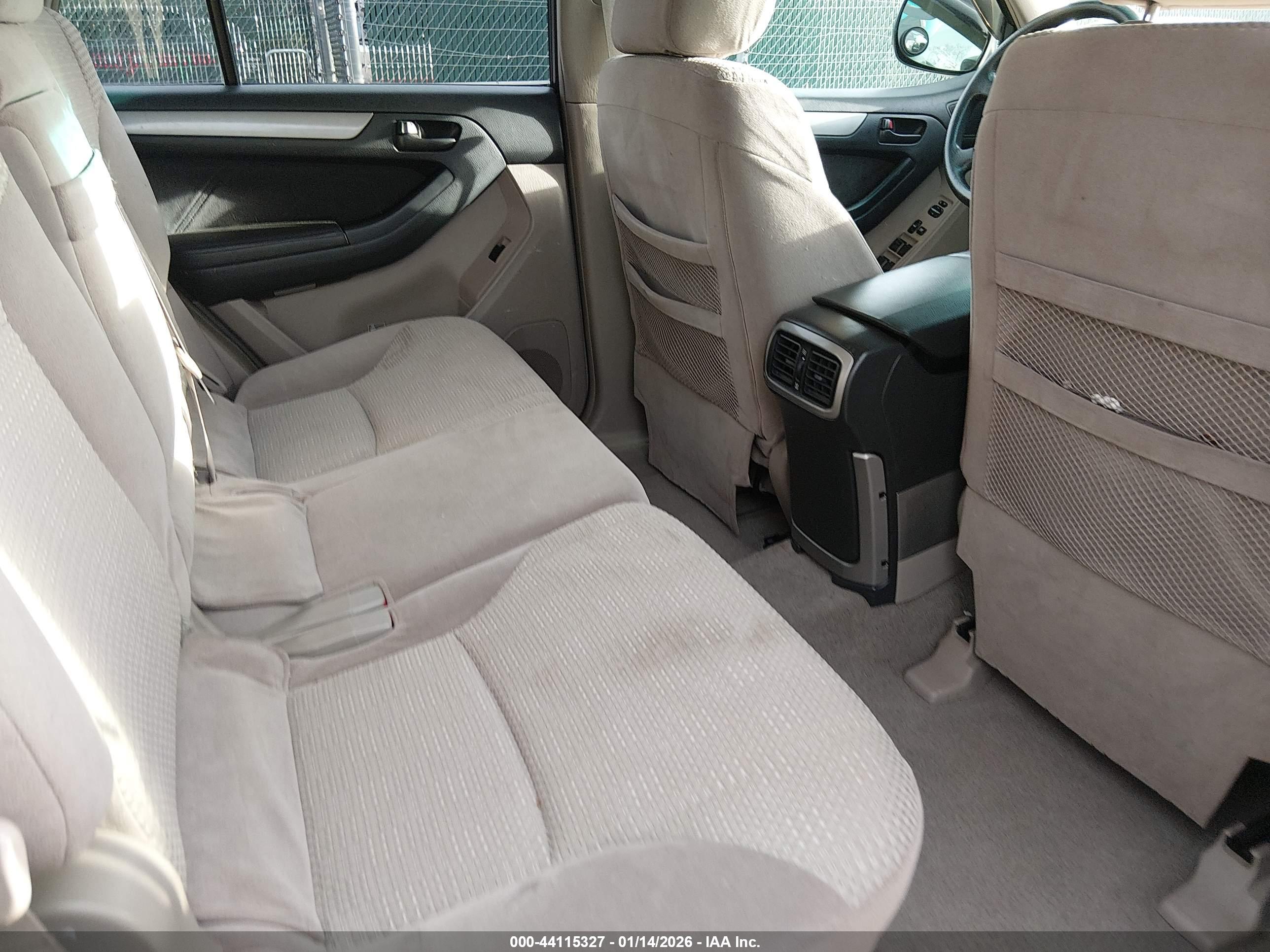 TOYOTA 4RUNNER image 8