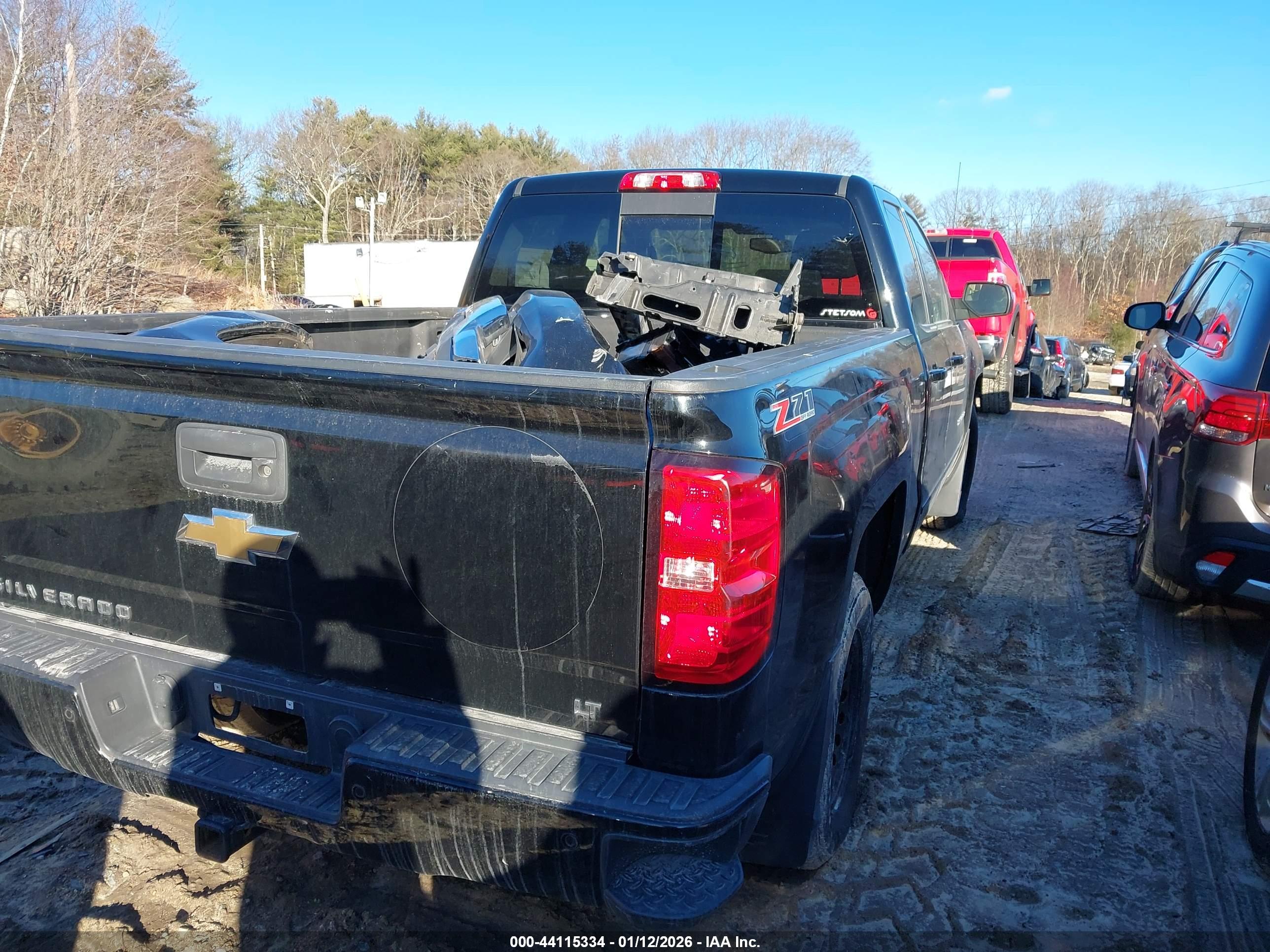 CHEVROLET SILVERADO image 4