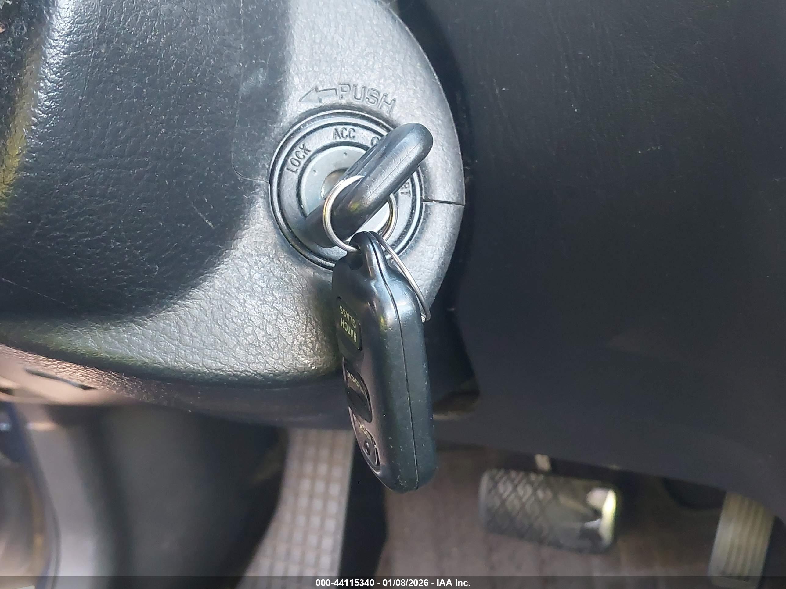 TOYOTA MATRIX image 11