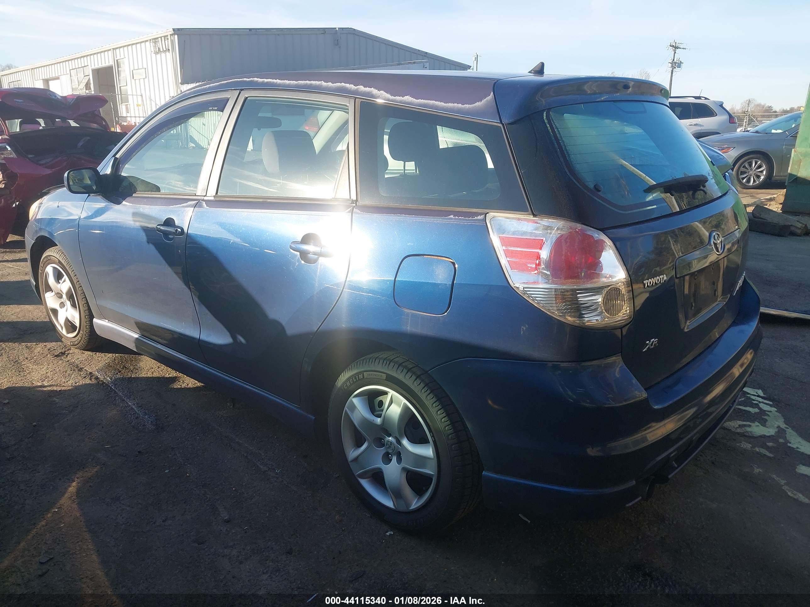 TOYOTA MATRIX image 3
