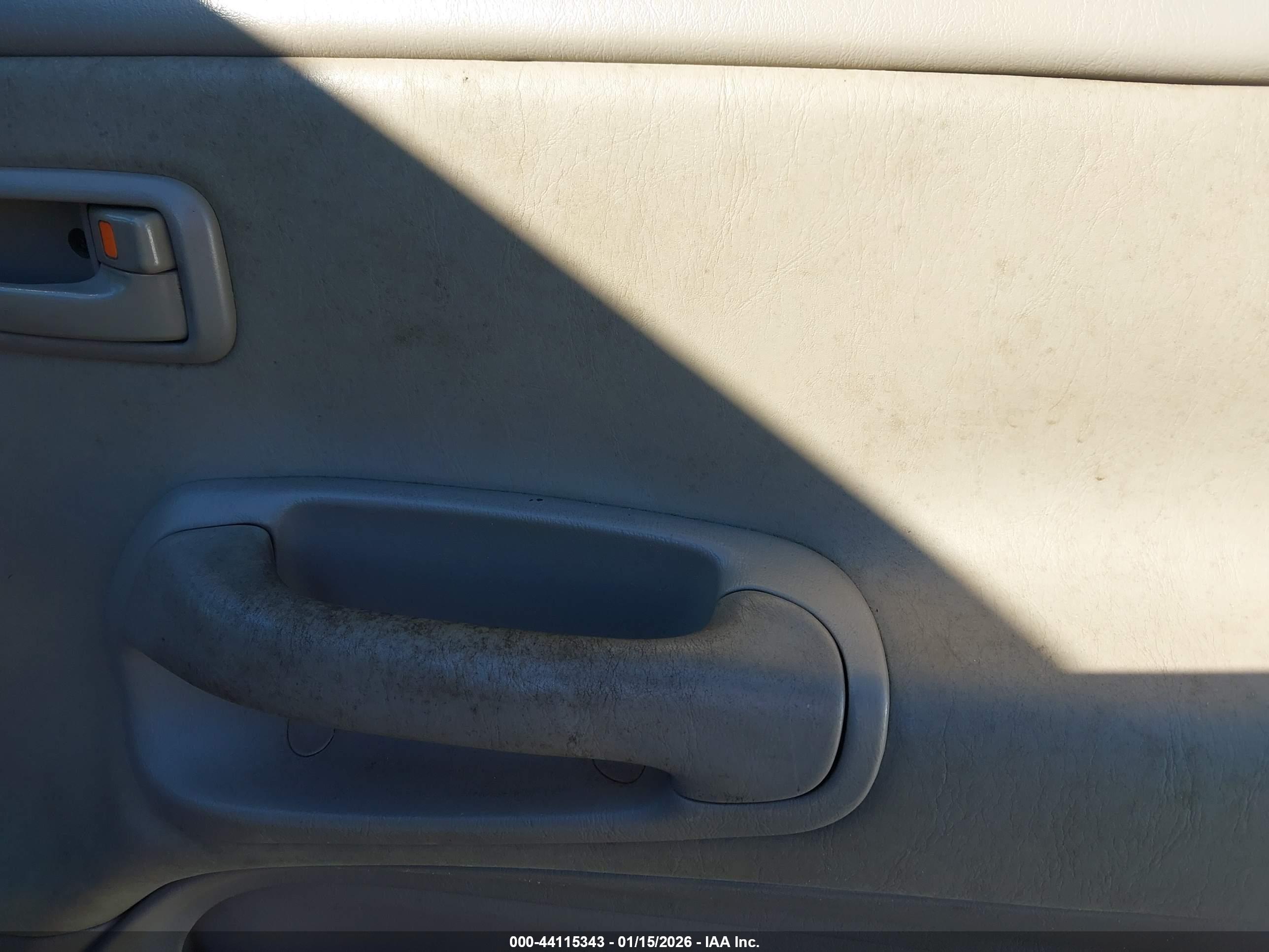 TOYOTA TUNDRA image 6