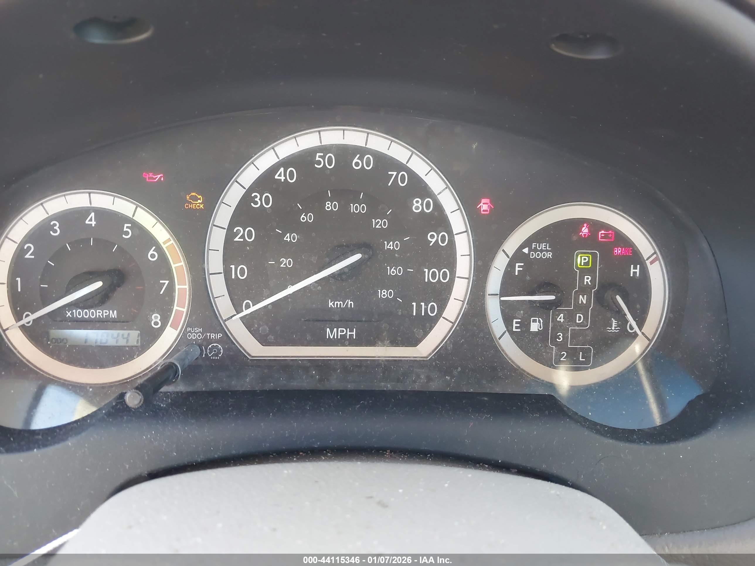 TOYOTA SIENNA image 7