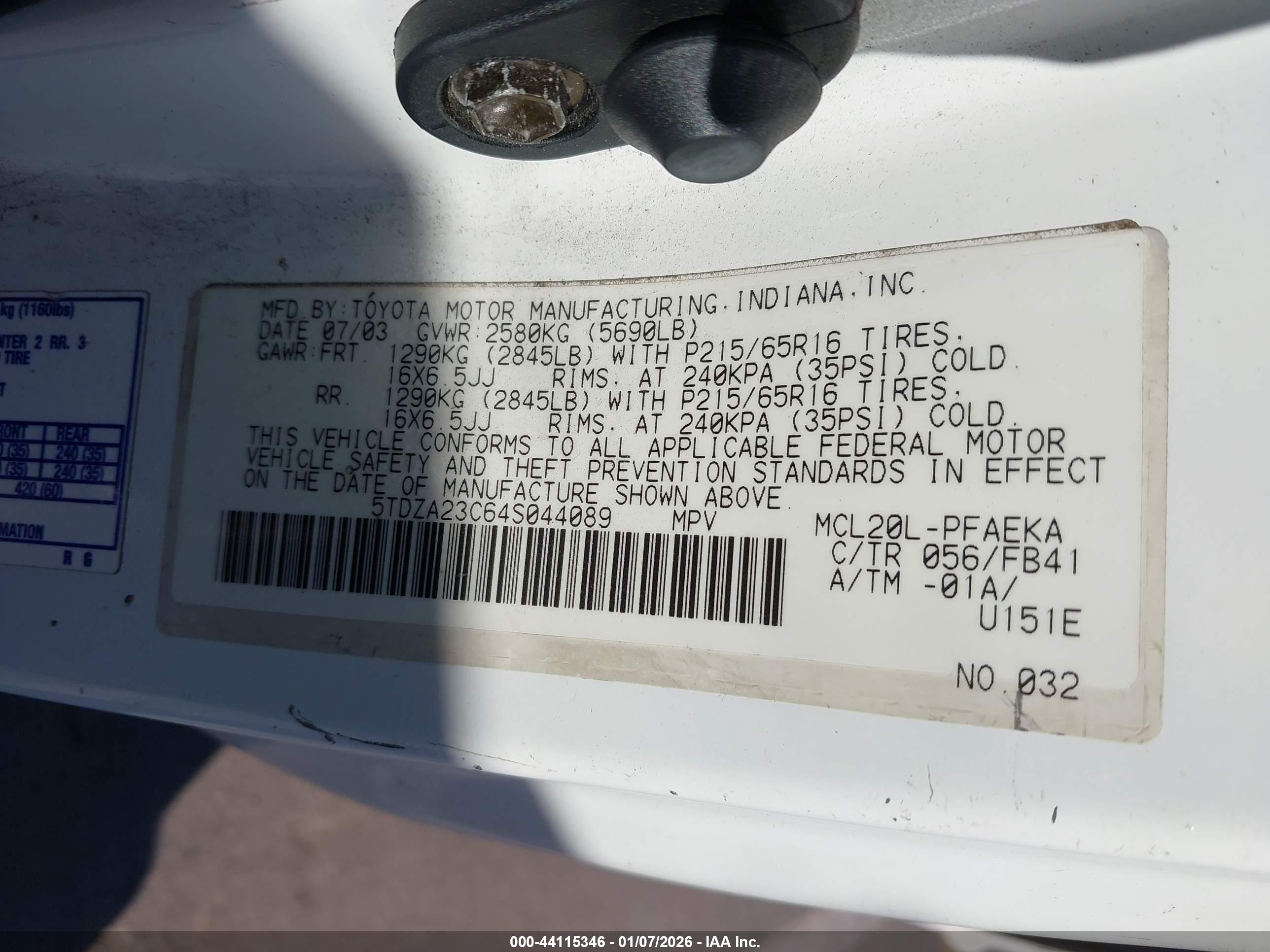 TOYOTA SIENNA image 9