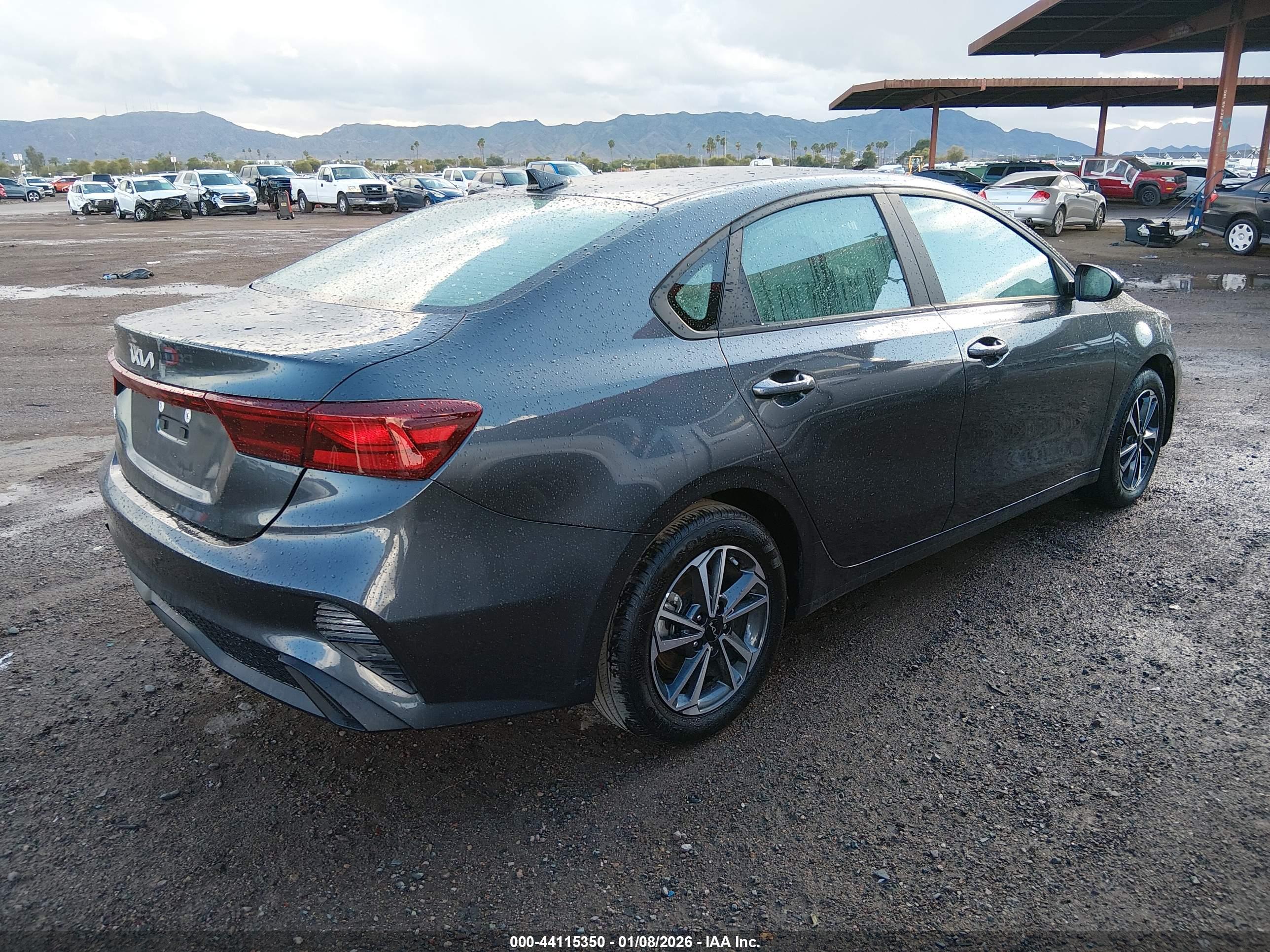 KIA FORTE image 4