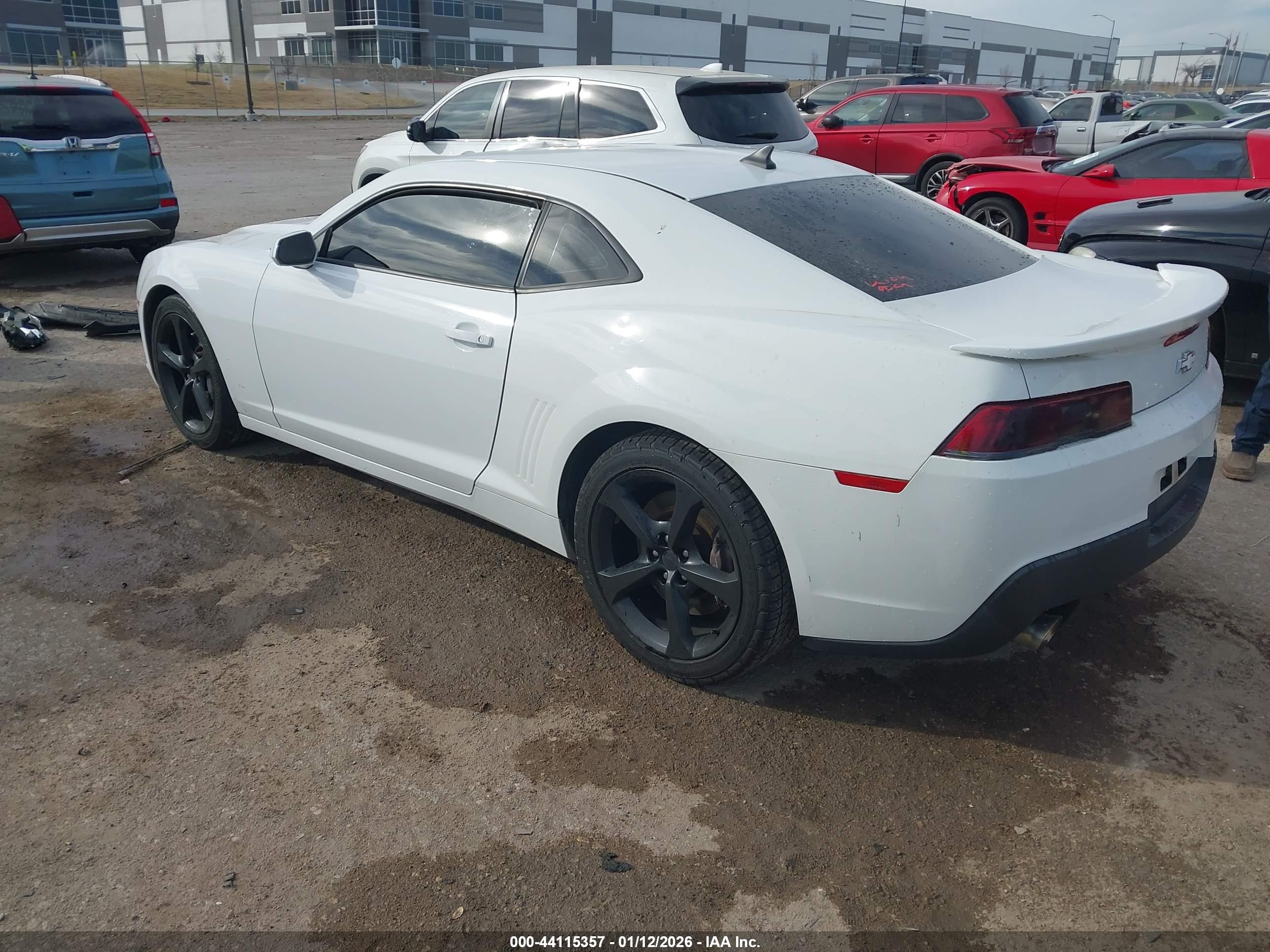 CHEVROLET CAMARO image 3
