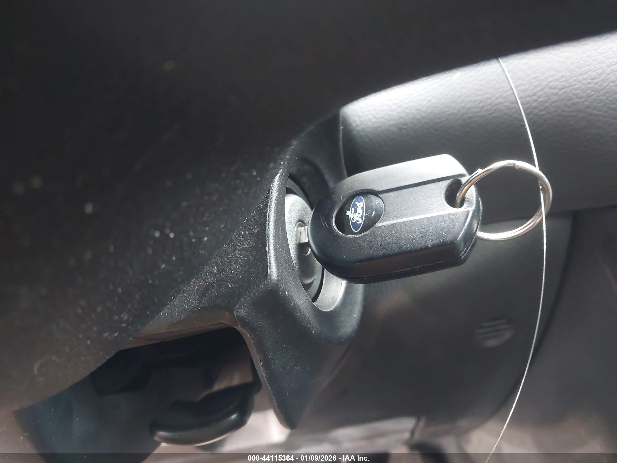 FORD FOCUS image 11