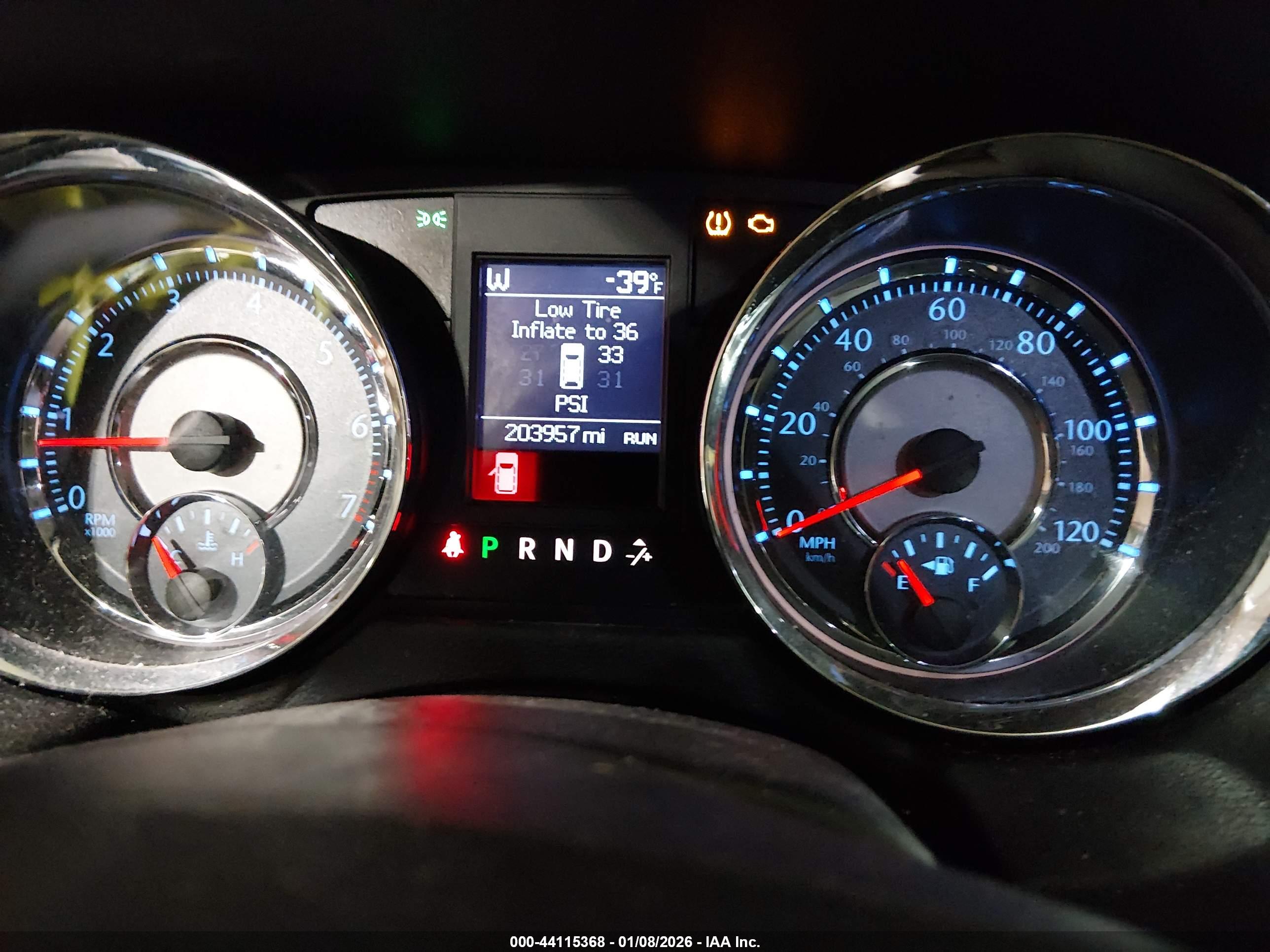 CHRYSLER TOWN image 7