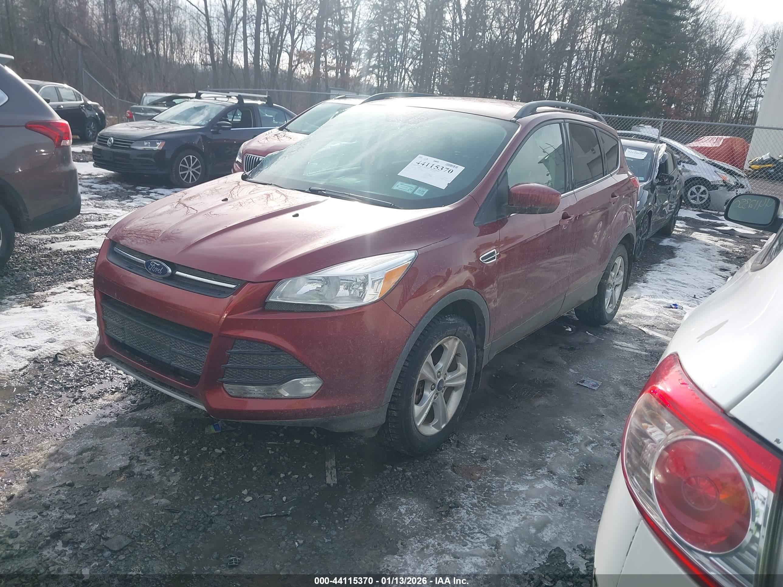 FORD ESCAPE image 2