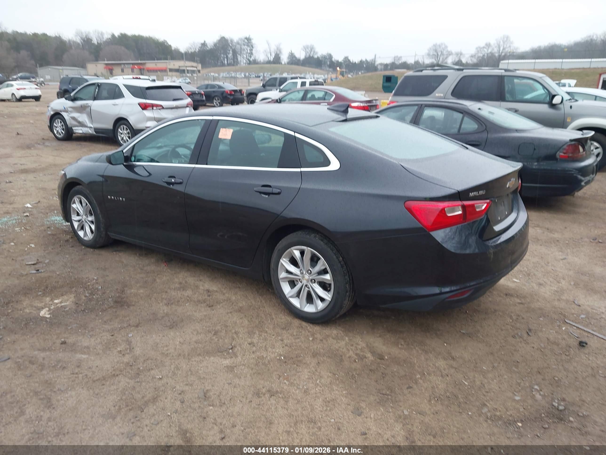 CHEVROLET MALIBU image 3