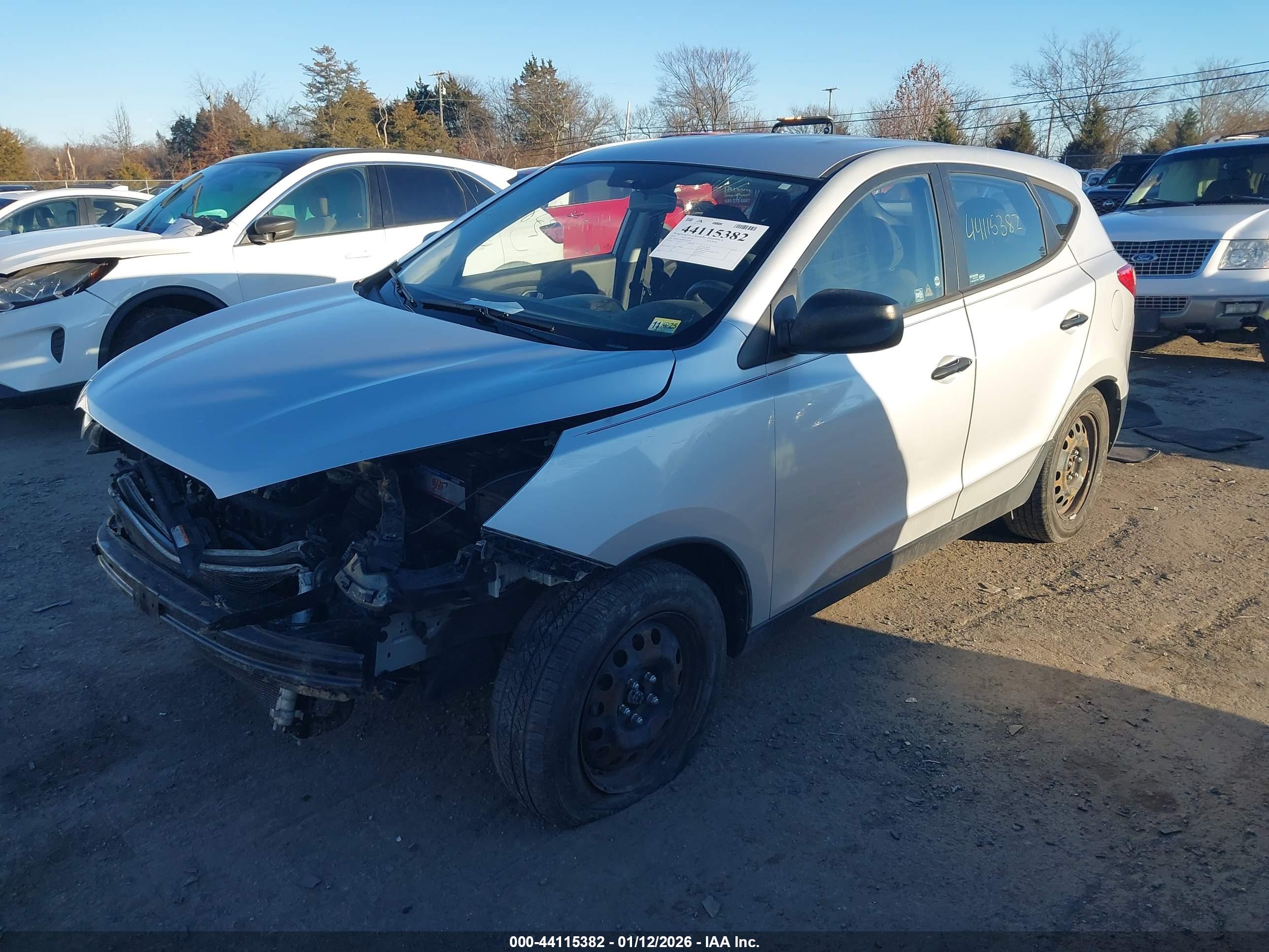 HYUNDAI TUCSON image 2