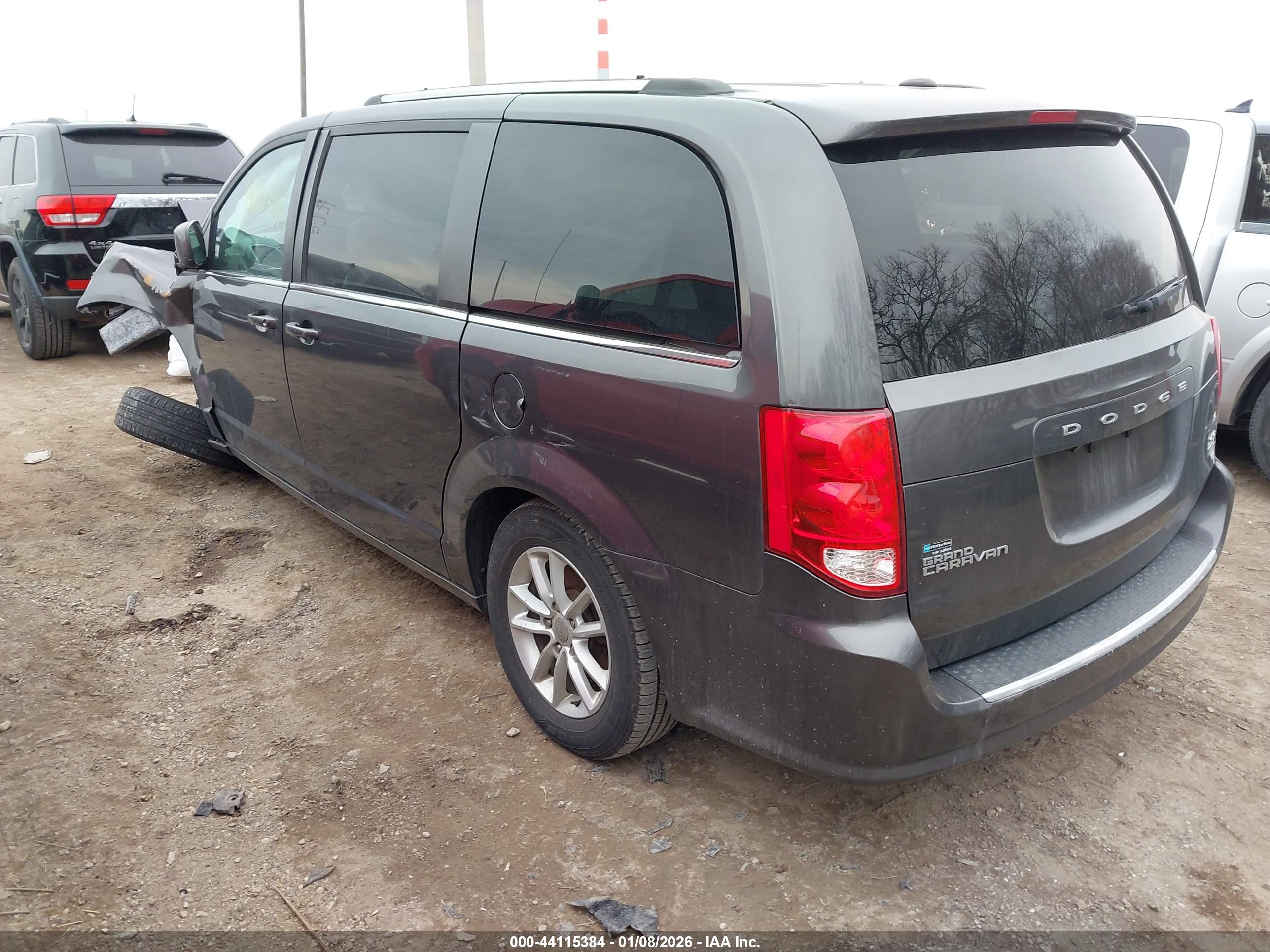 DODGE GRAND image 3