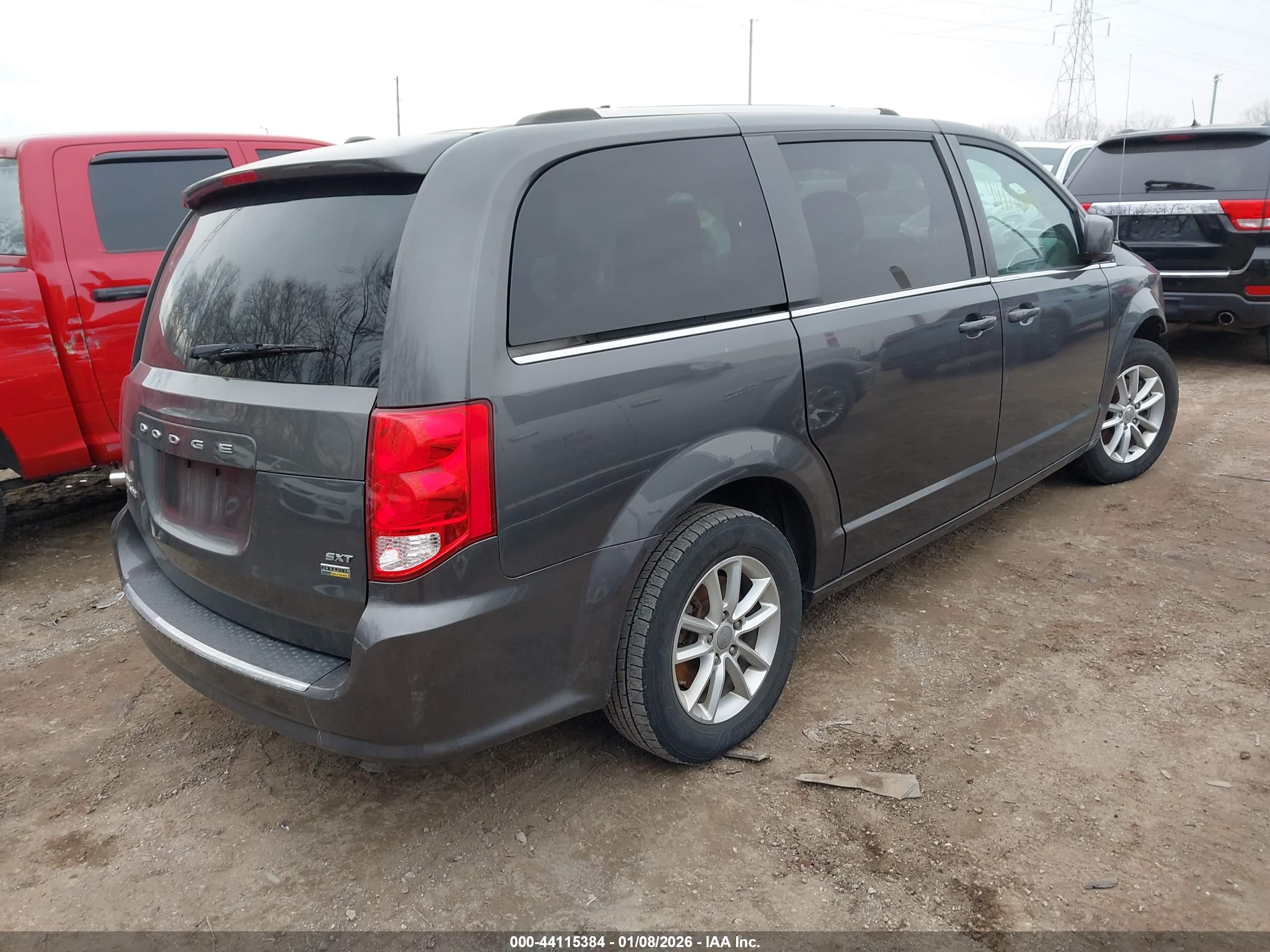 DODGE GRAND image 4