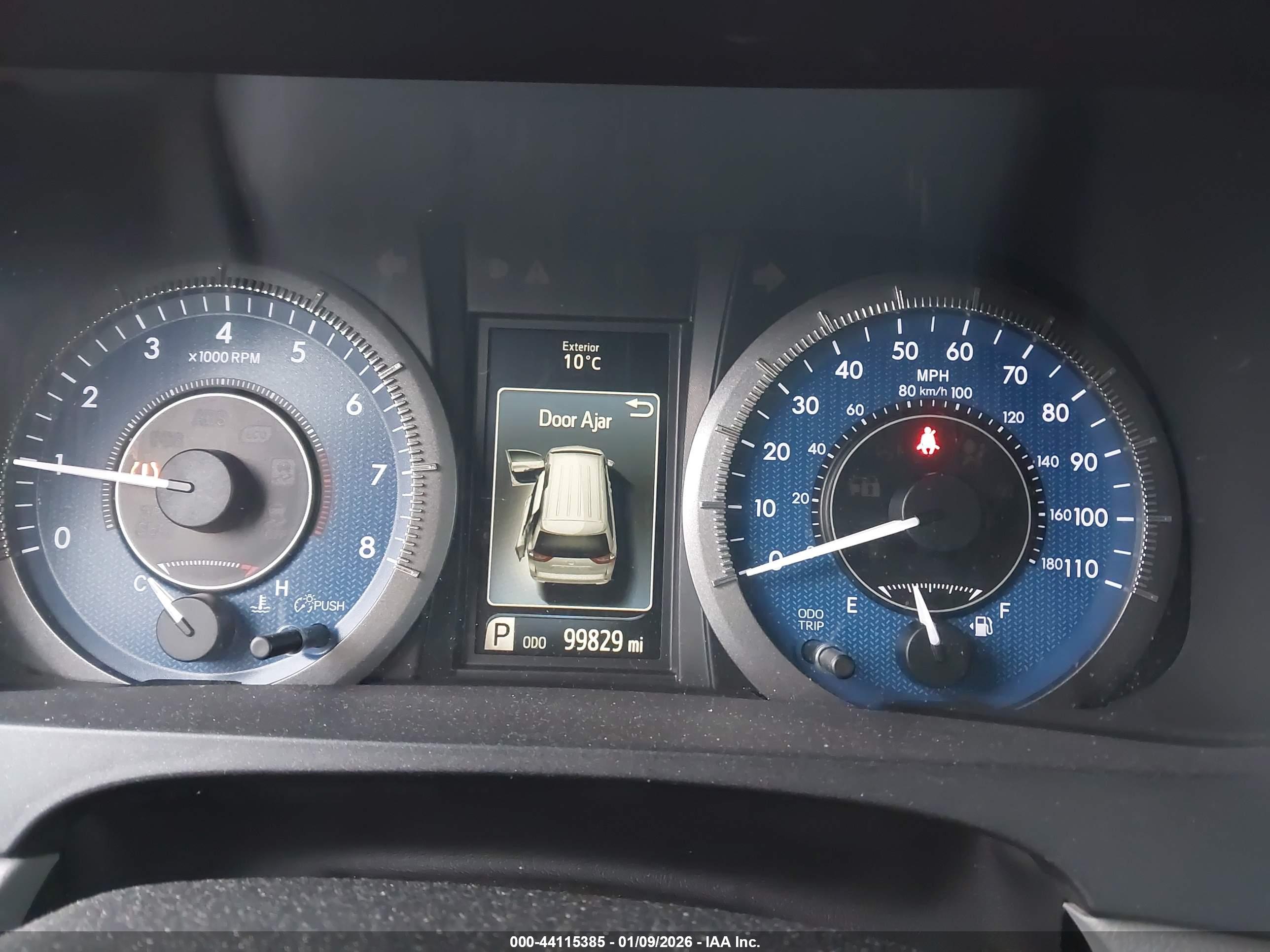 TOYOTA SIENNA image 7