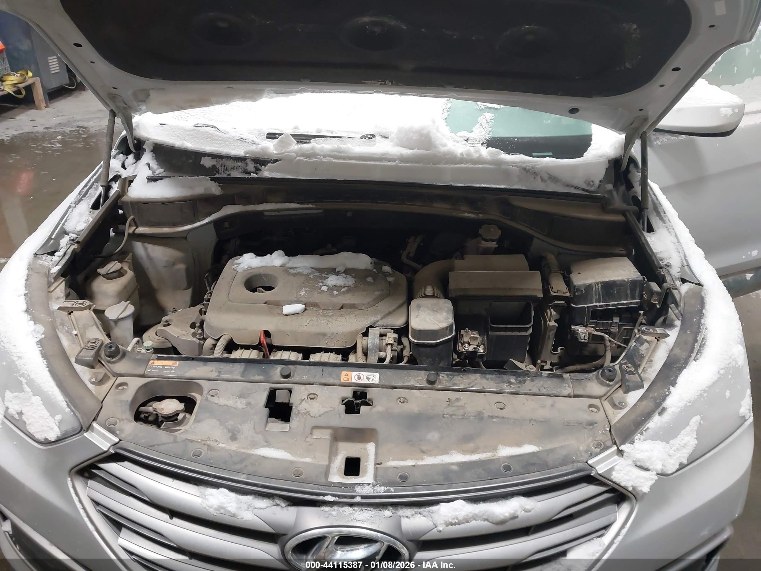 HYUNDAI SANTA image 10