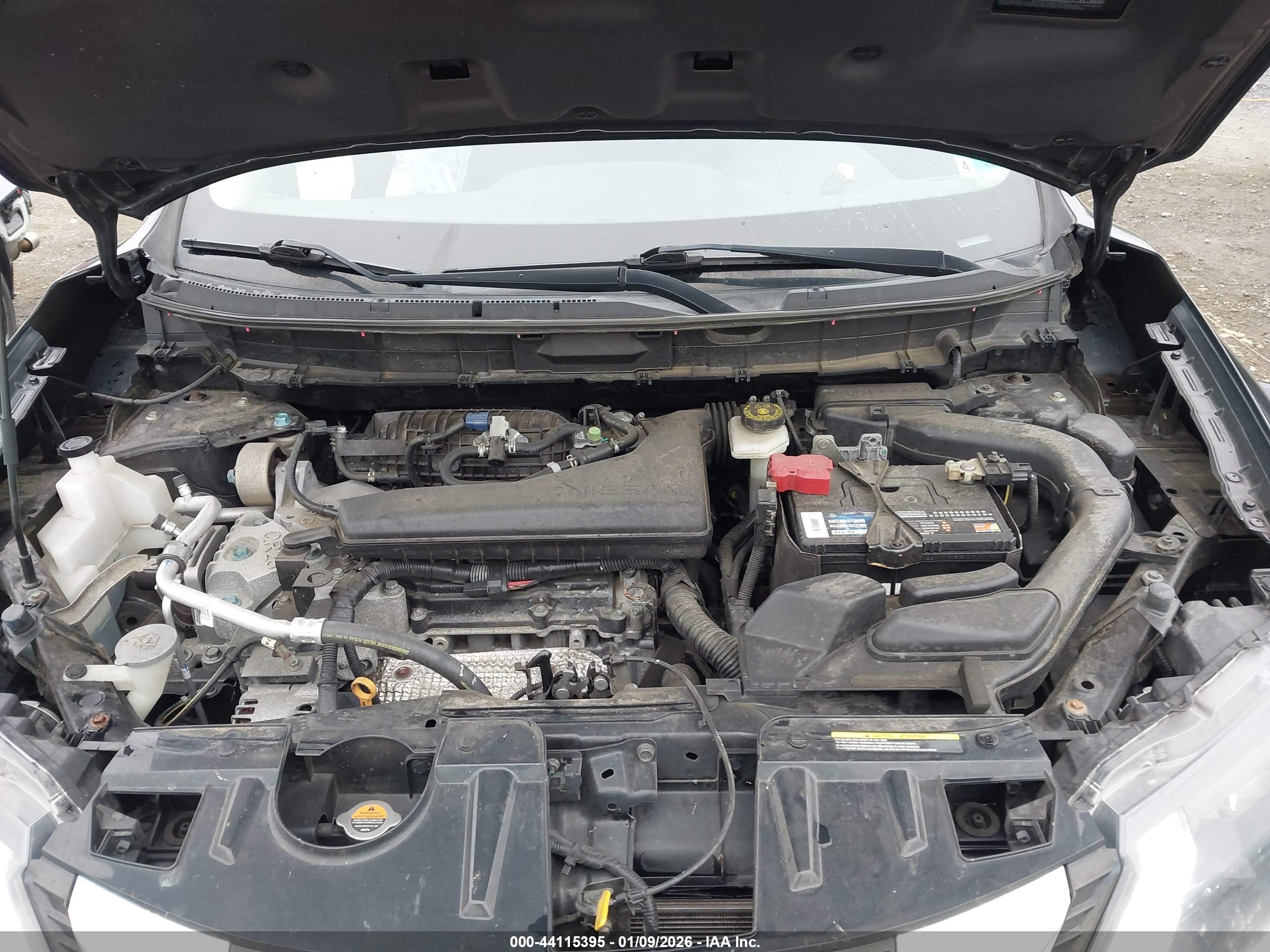 NISSAN ROGUE image 10