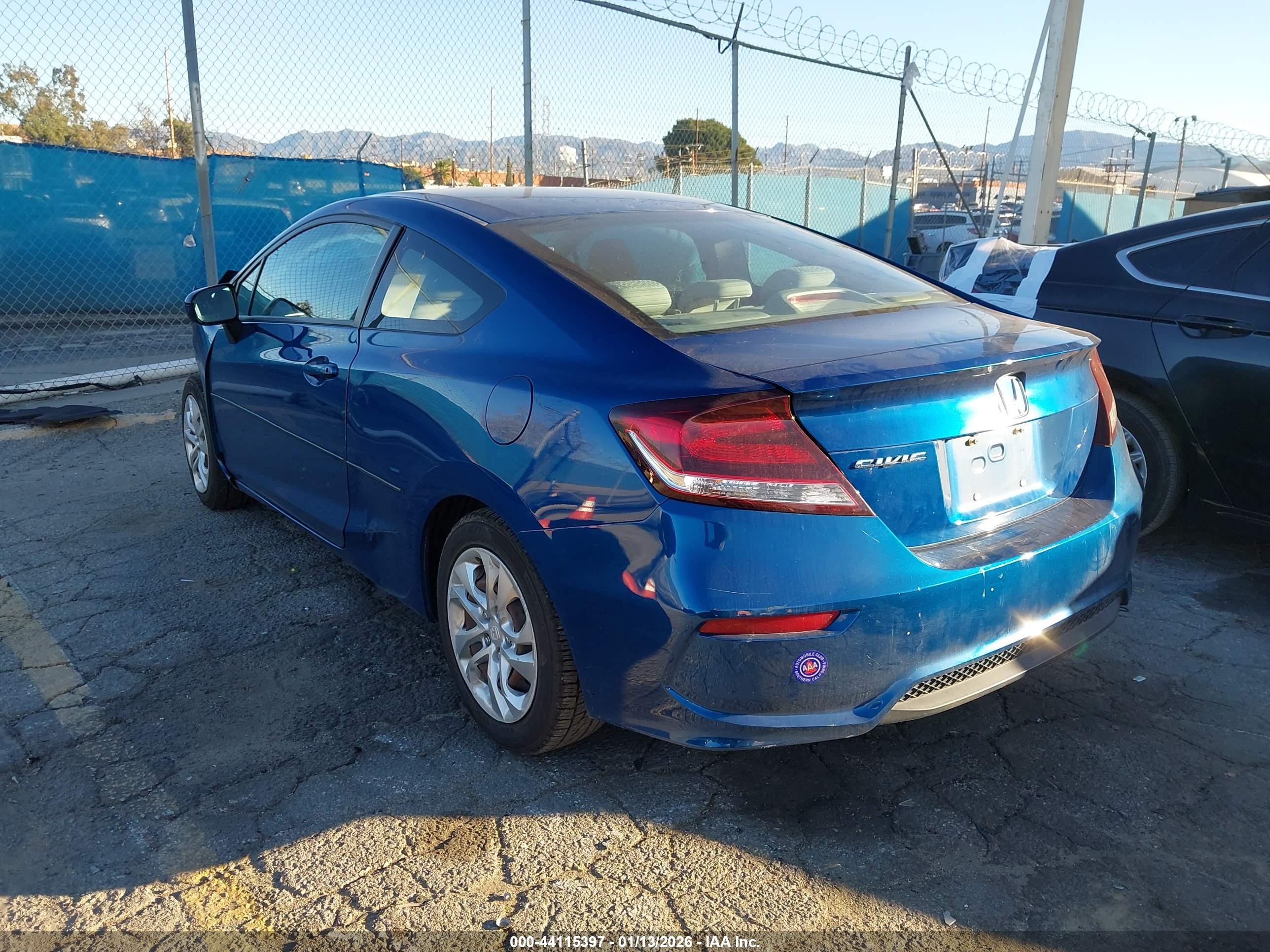 HONDA CIVIC image 3