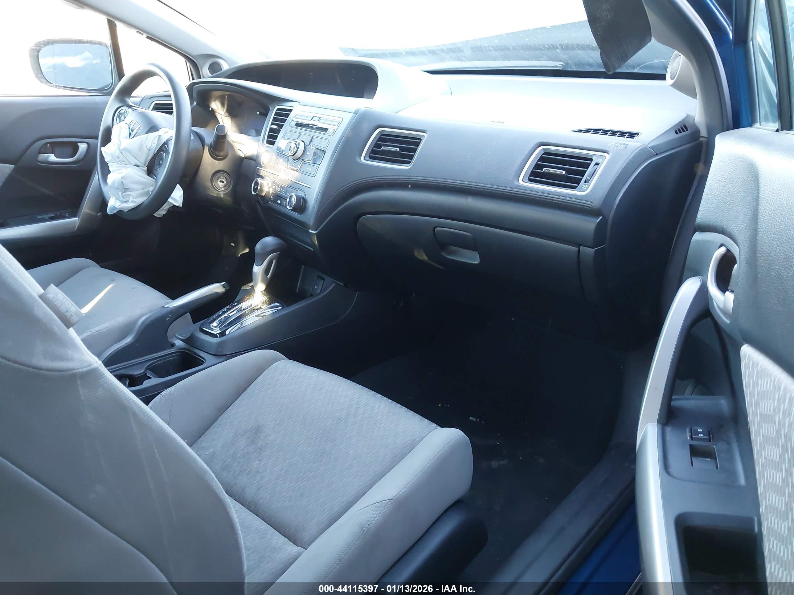 HONDA CIVIC image 5