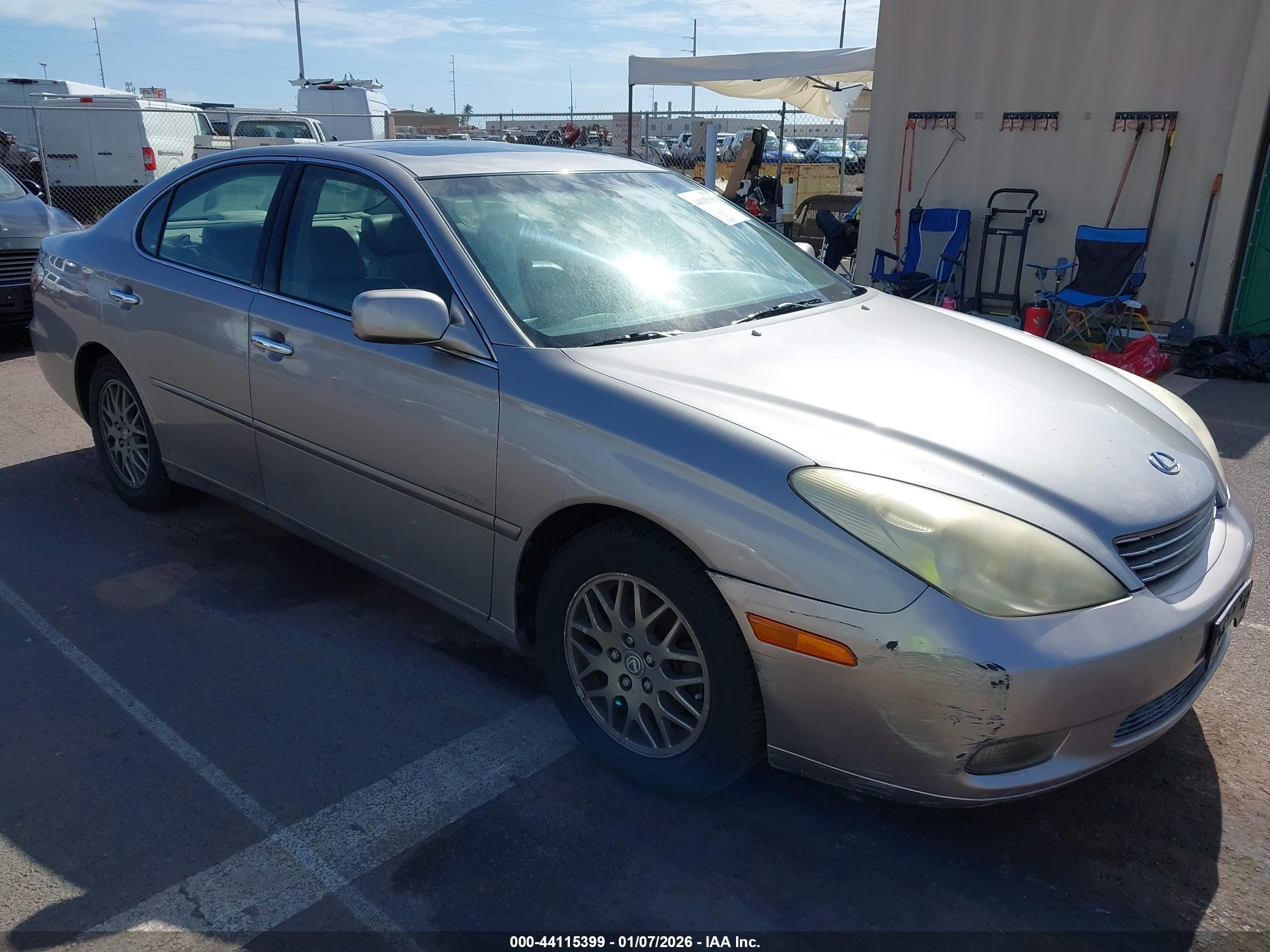 LEXUS ES image 6
