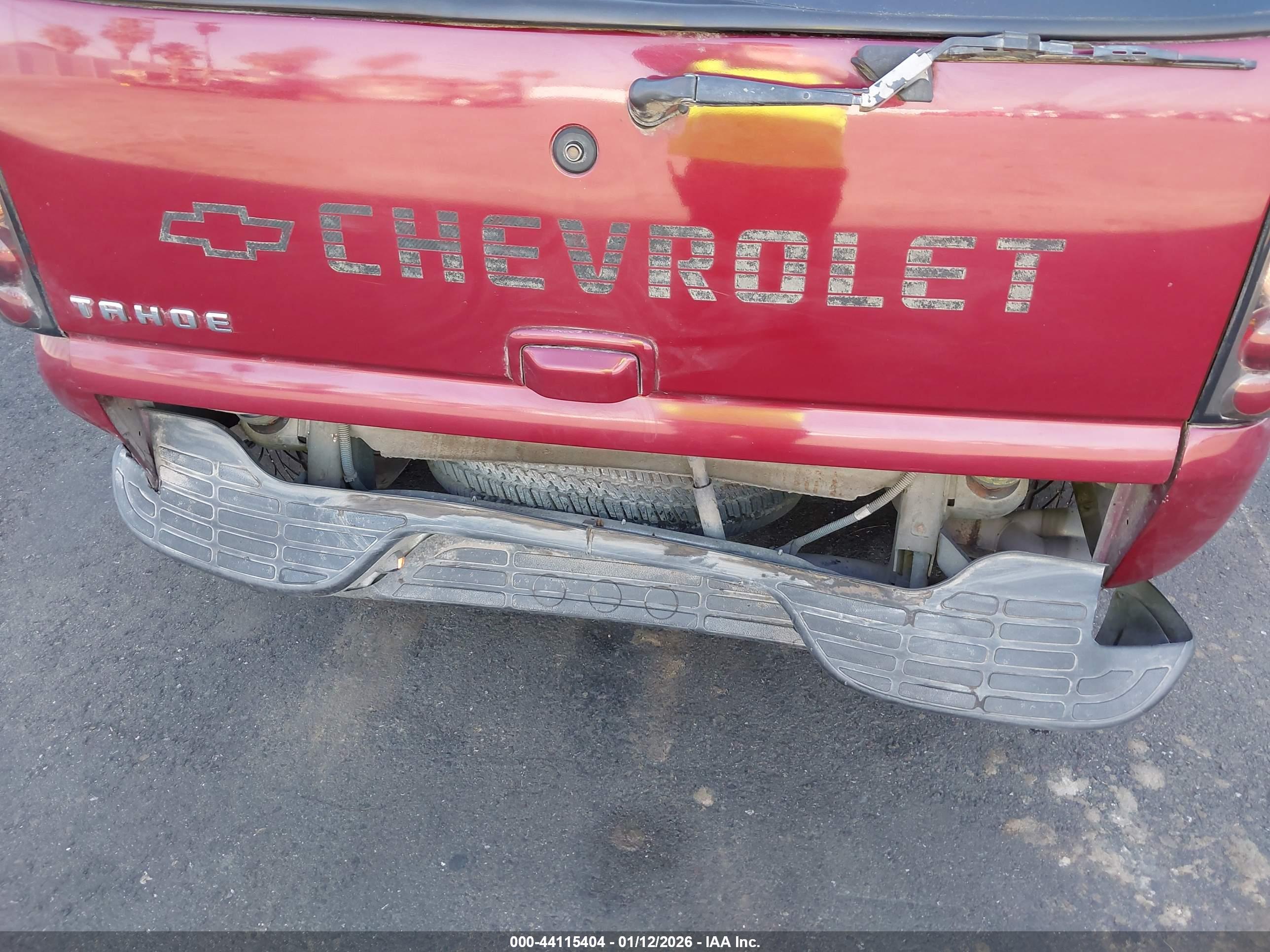 CHEVROLET TAHOE image 6