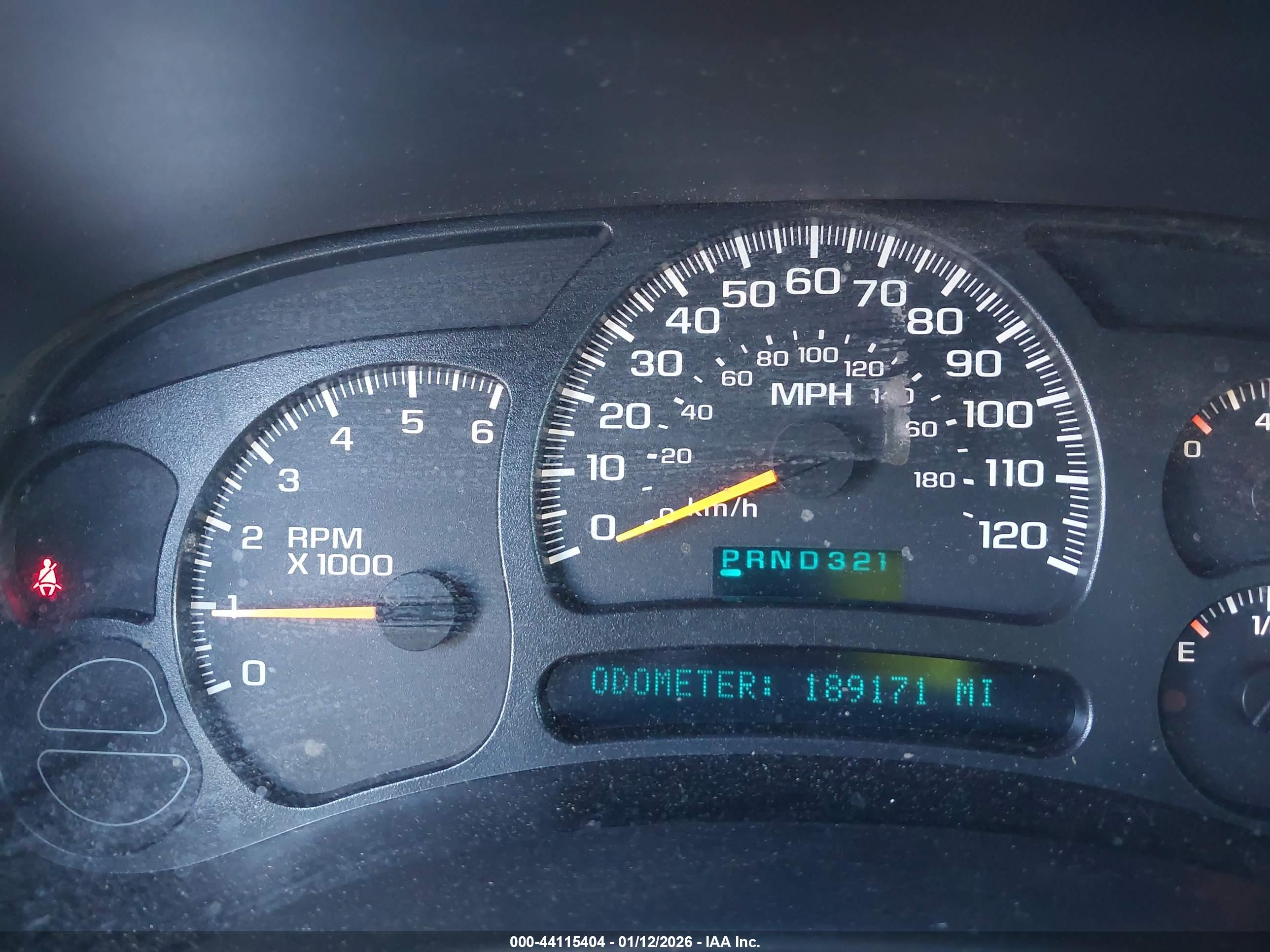 CHEVROLET TAHOE image 7