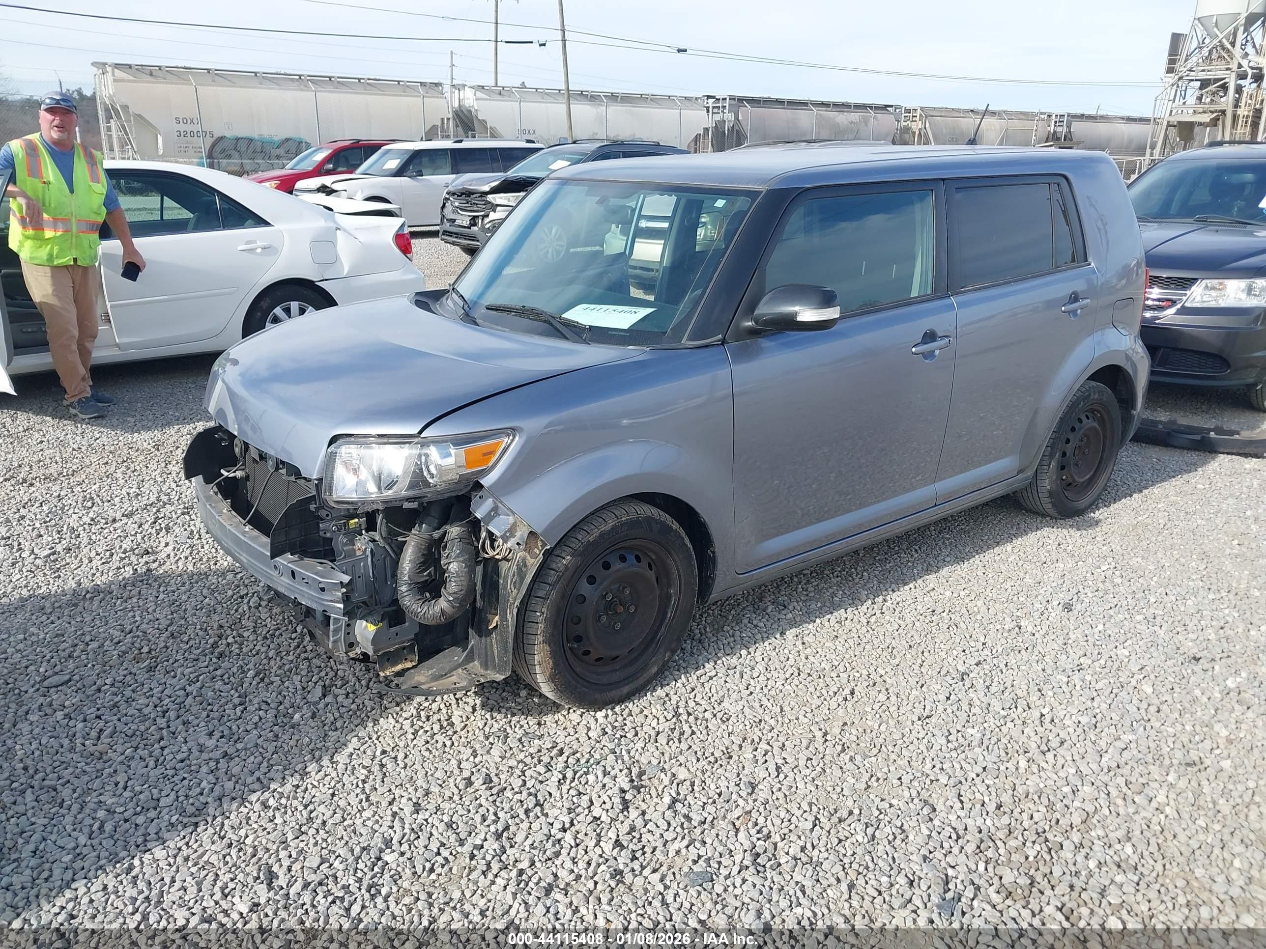 SCION XB image 2