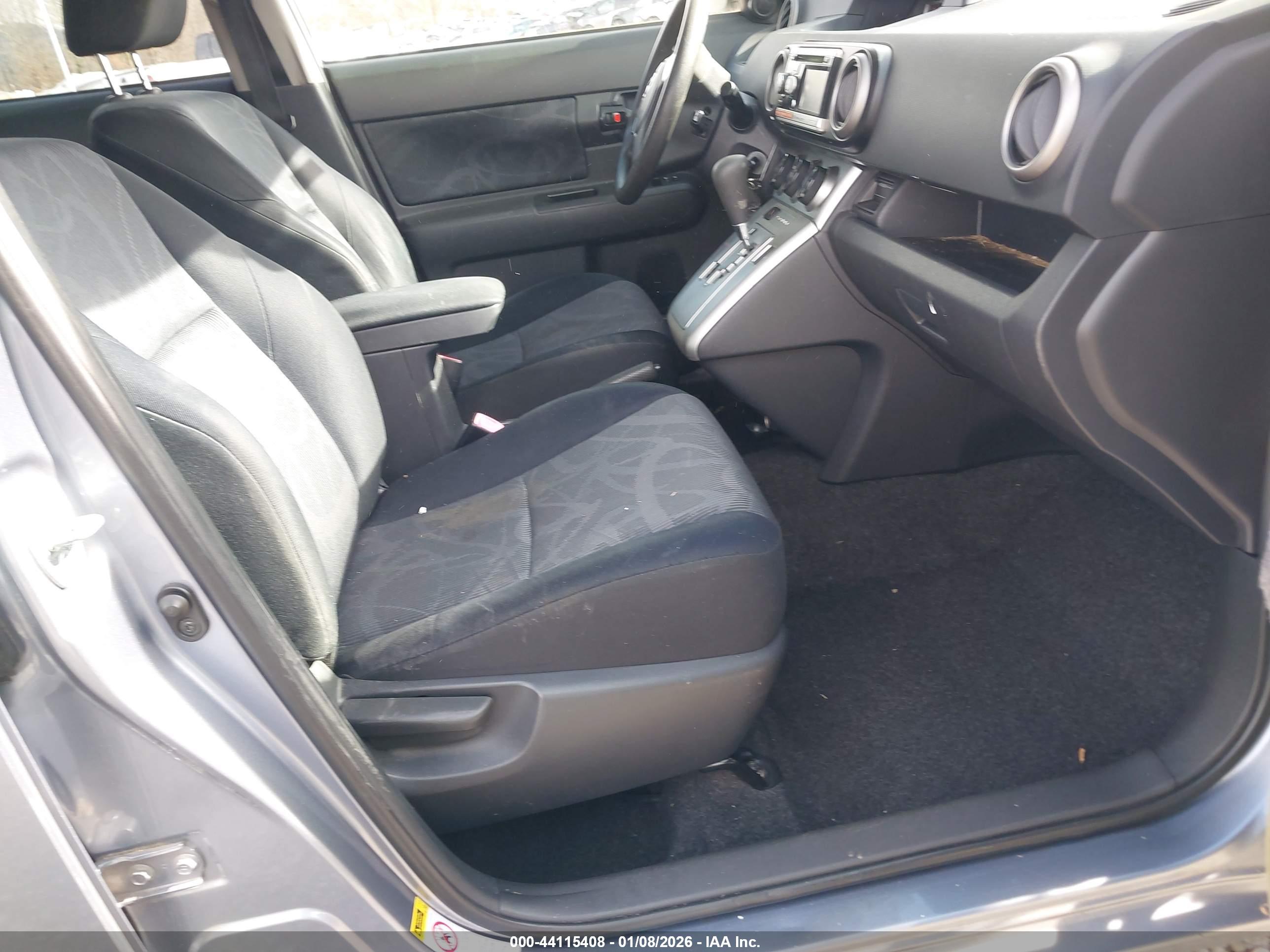 SCION XB image 5