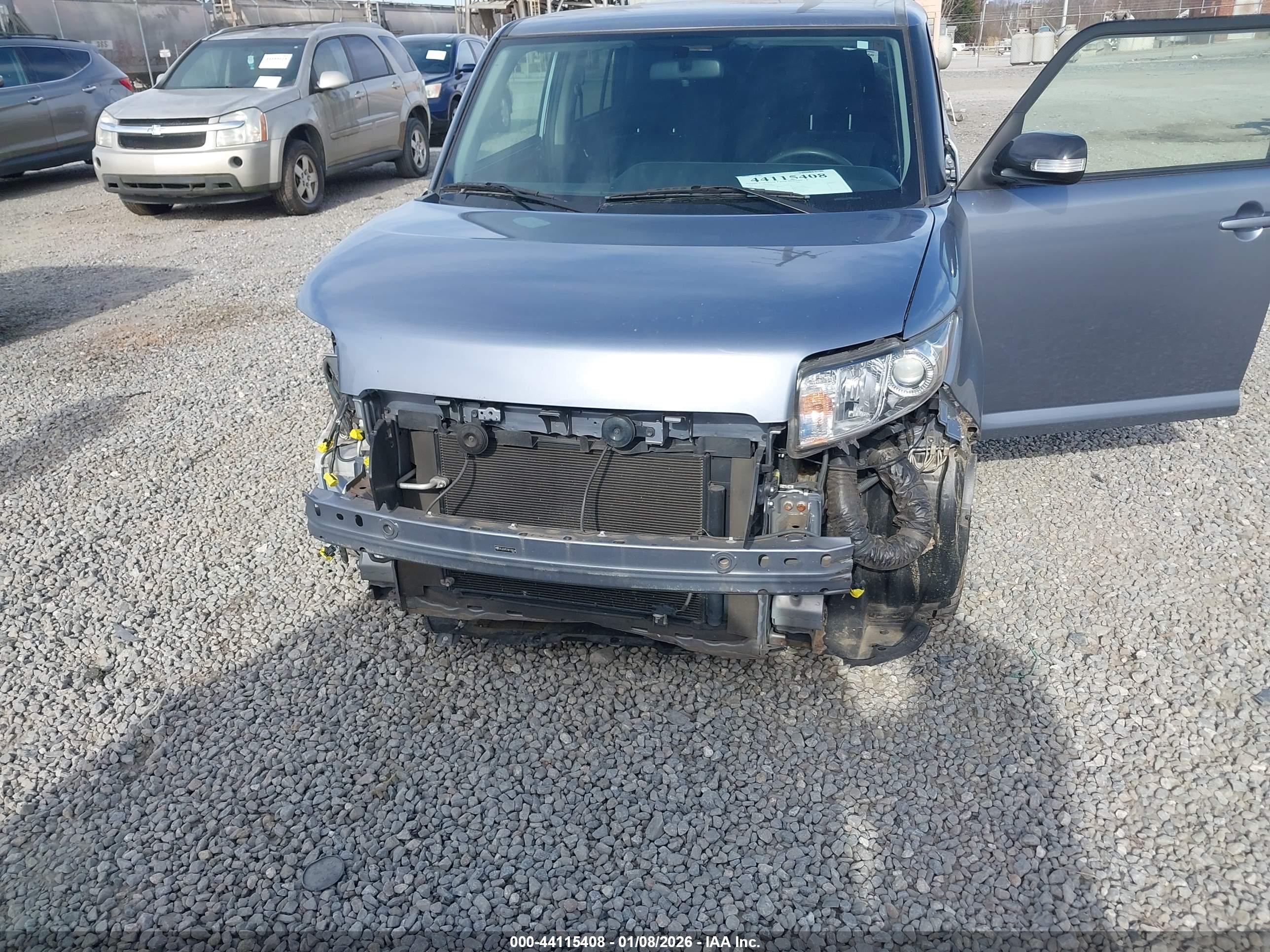SCION XB image 6