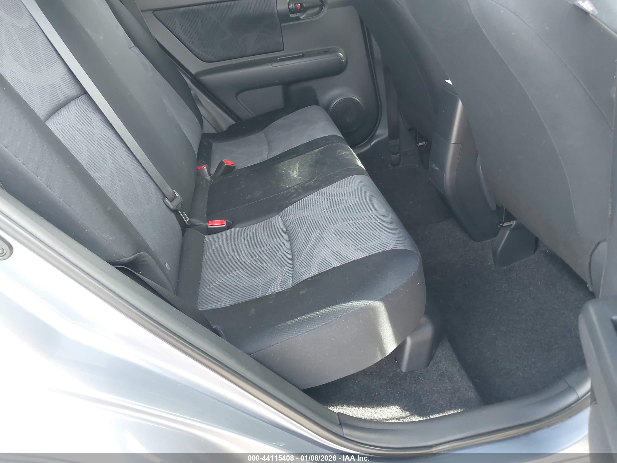 SCION XB image 8