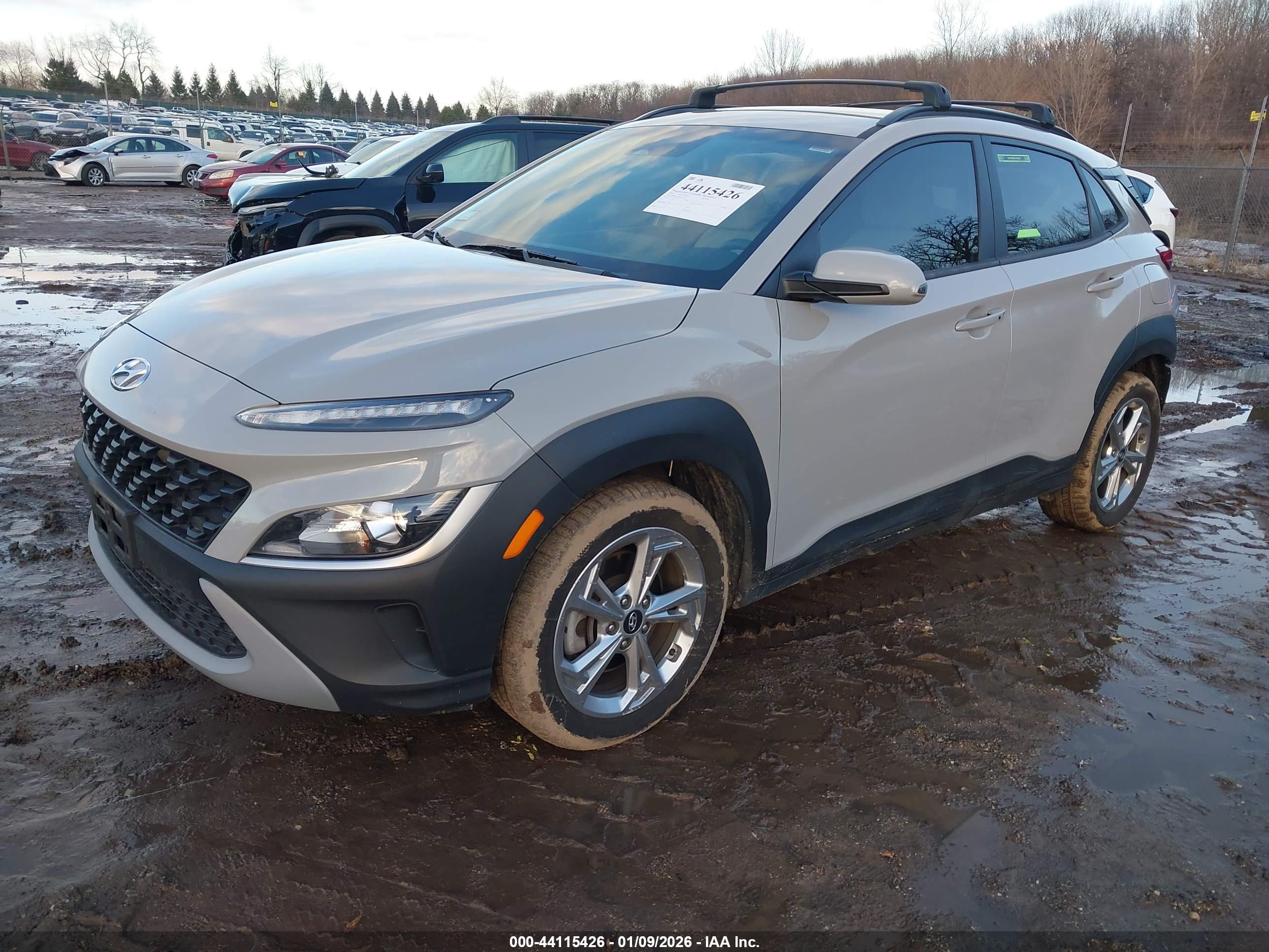 HYUNDAI KONA image 2