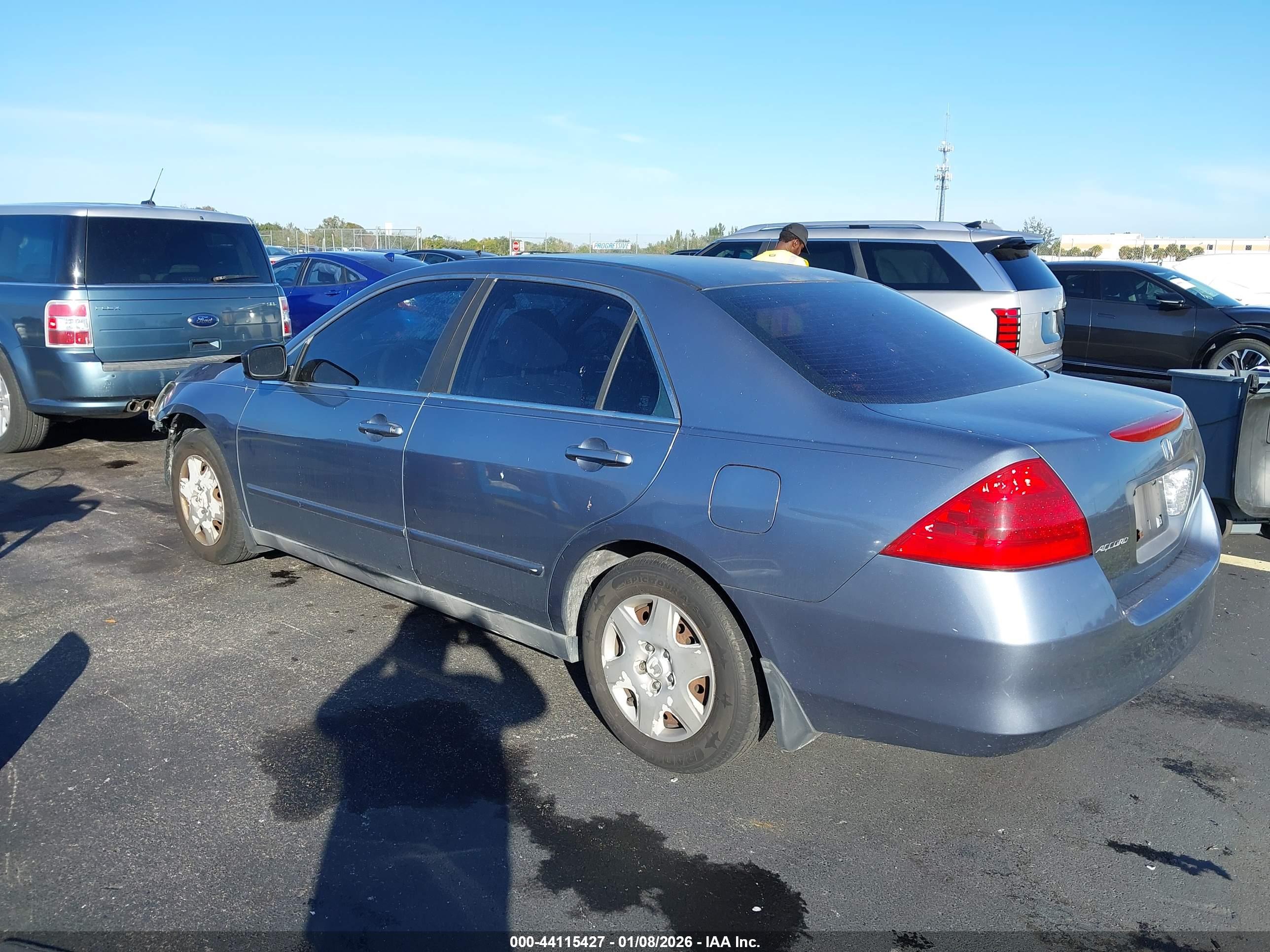 HONDA ACCORD image 3