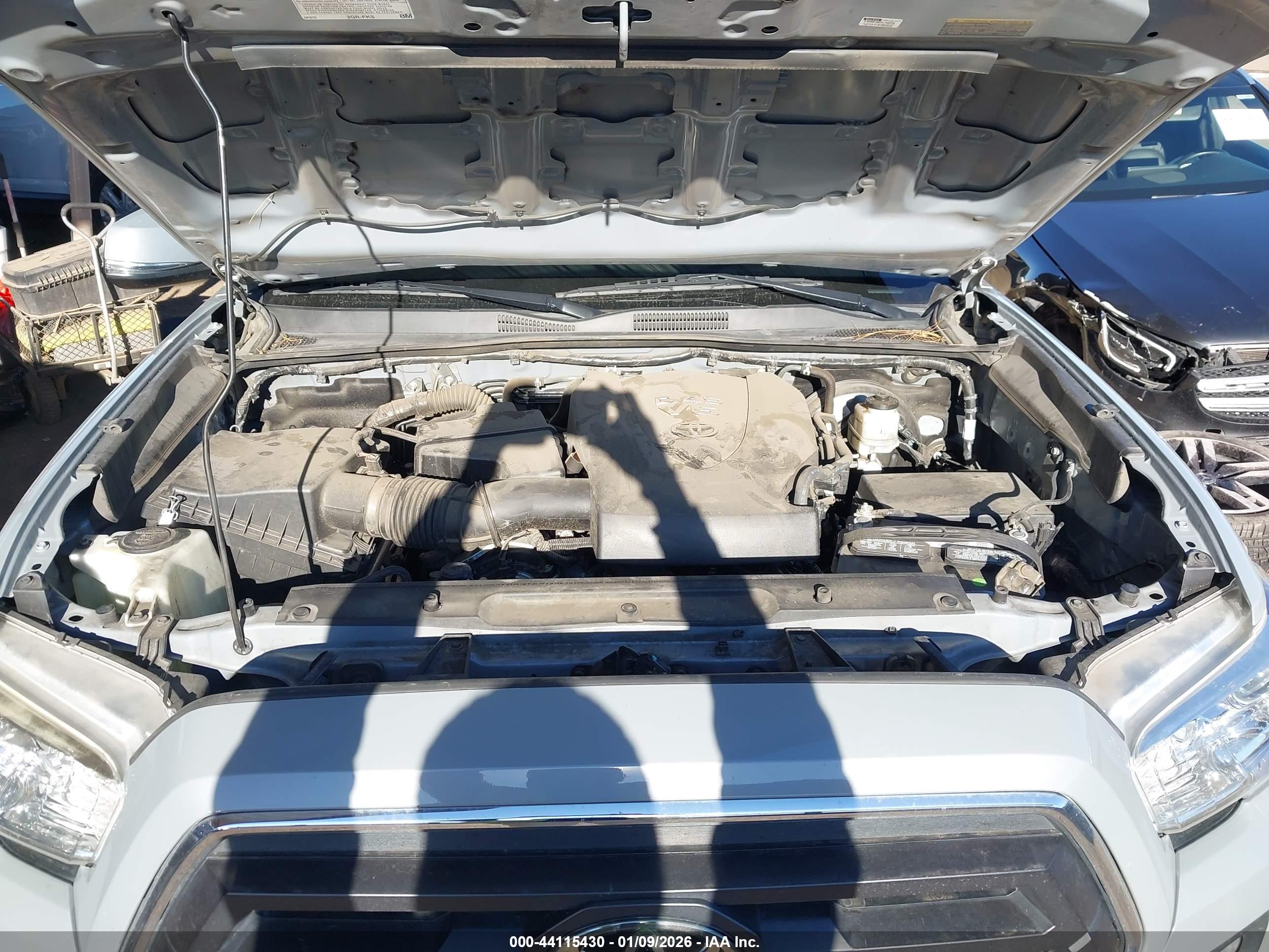 TOYOTA TACOMA image 10
