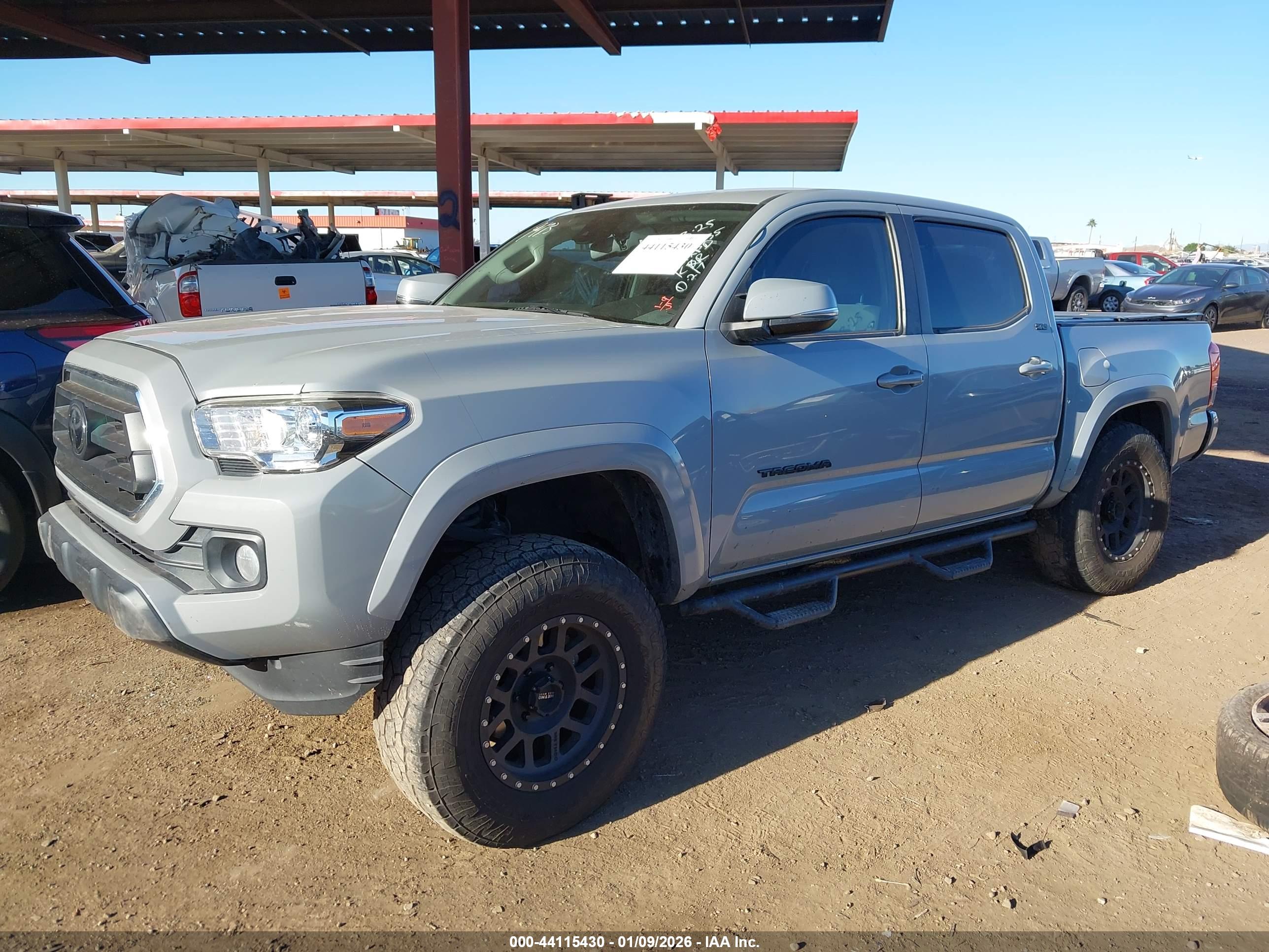 TOYOTA TACOMA image 2