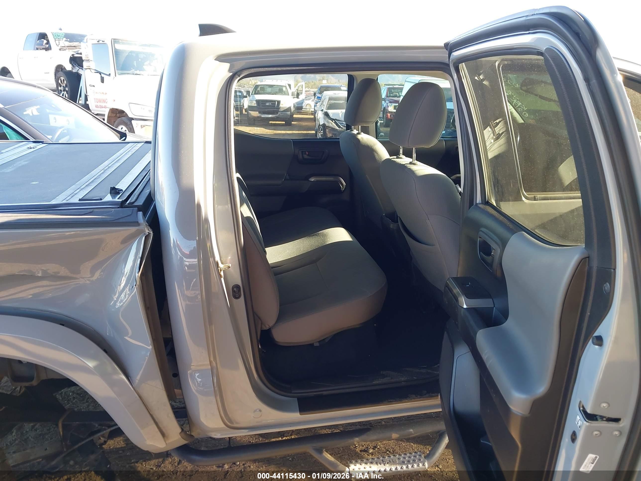 TOYOTA TACOMA image 8