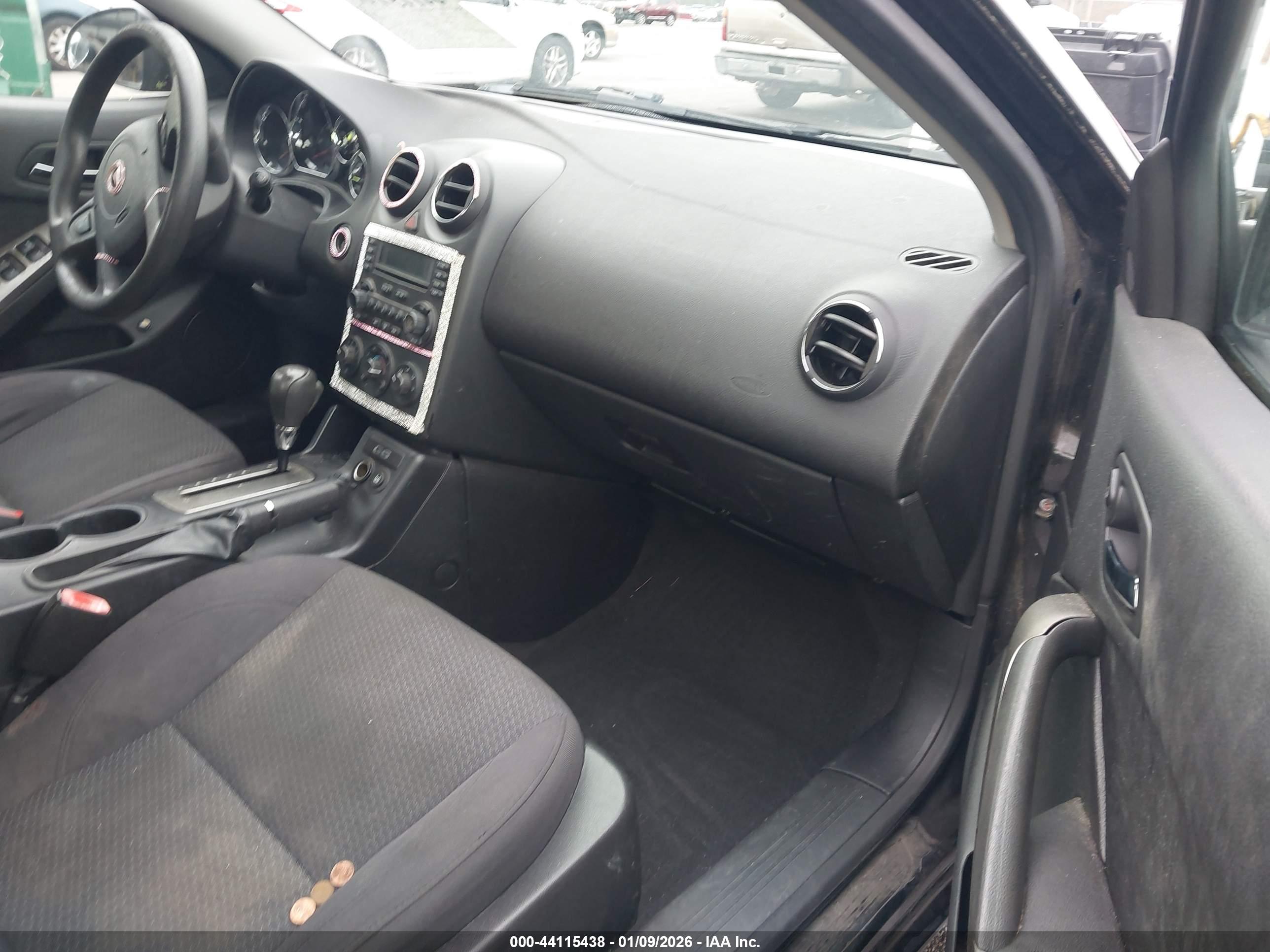 PONTIAC G6 image 5