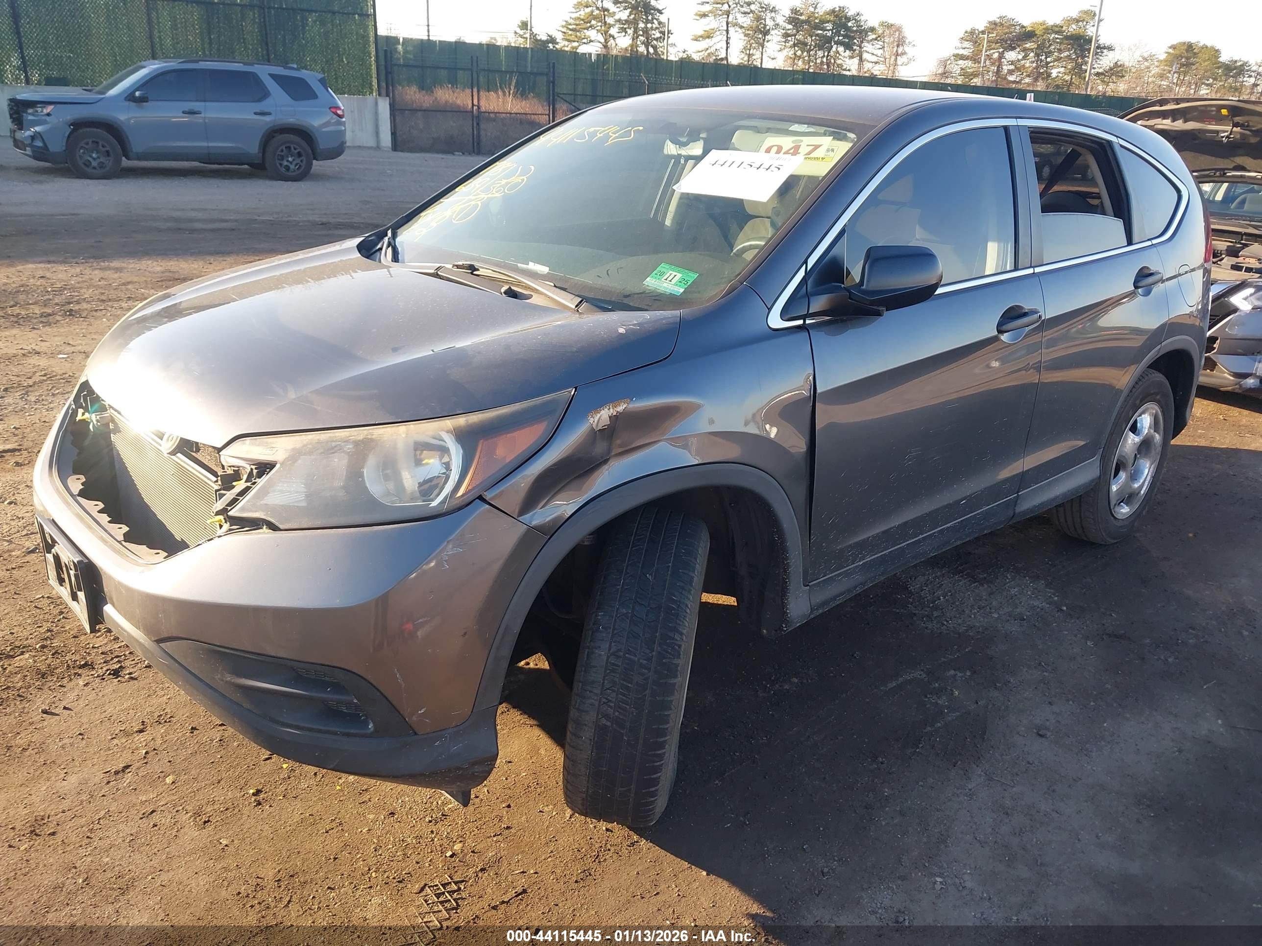 HONDA CR-V image 2
