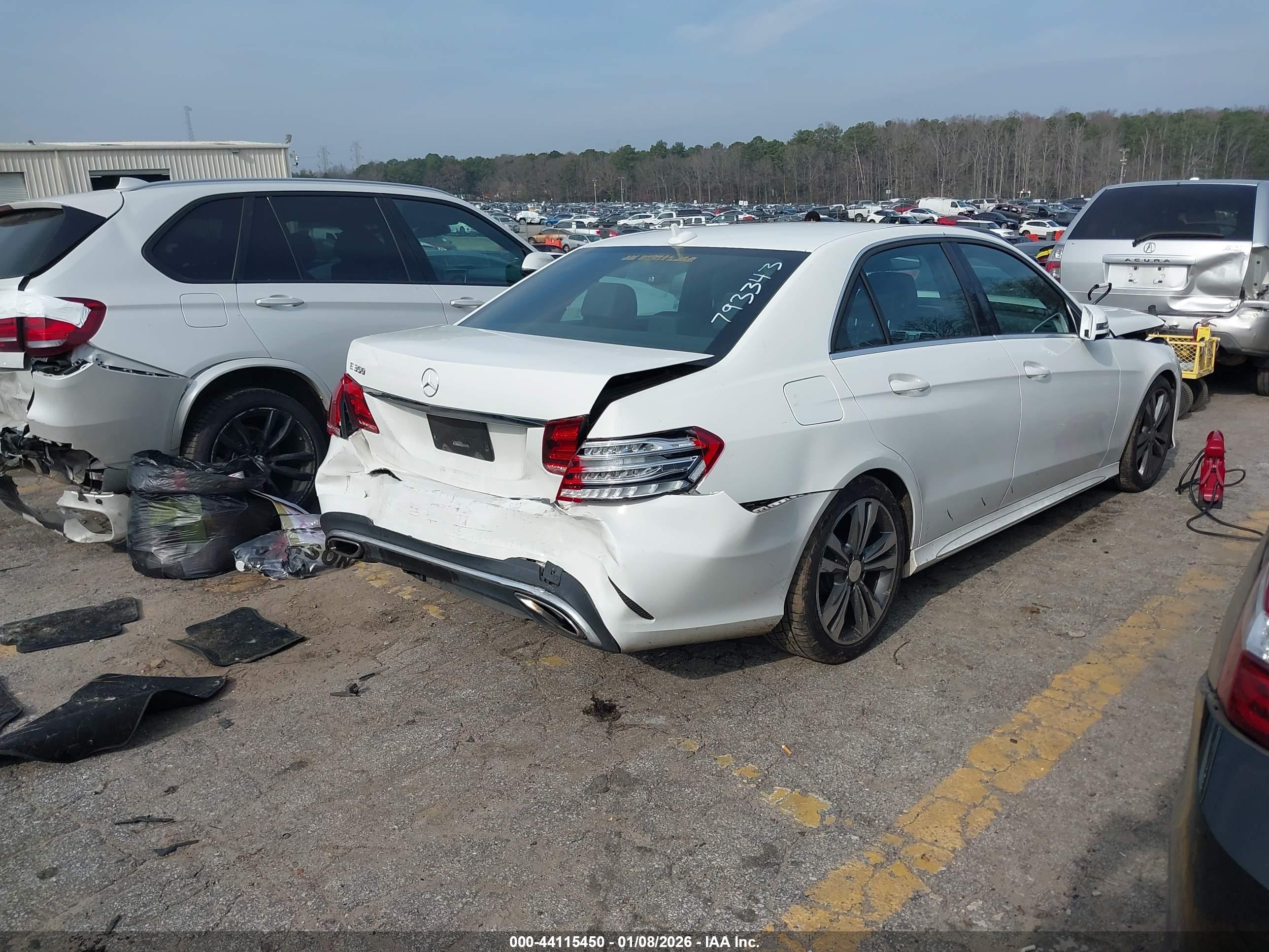 MERCEDES-BENZ E image 6