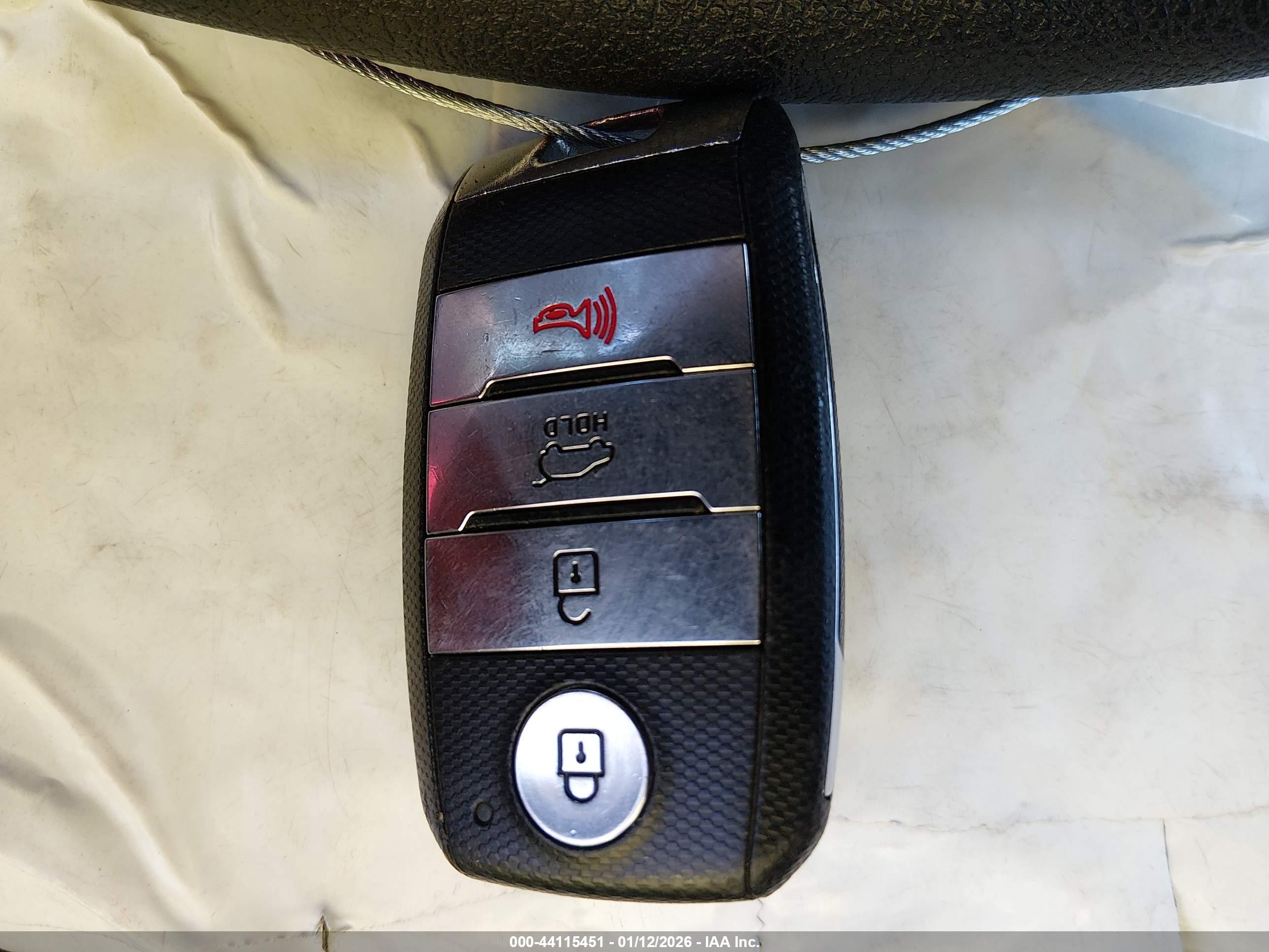 KIA NIRO image 11