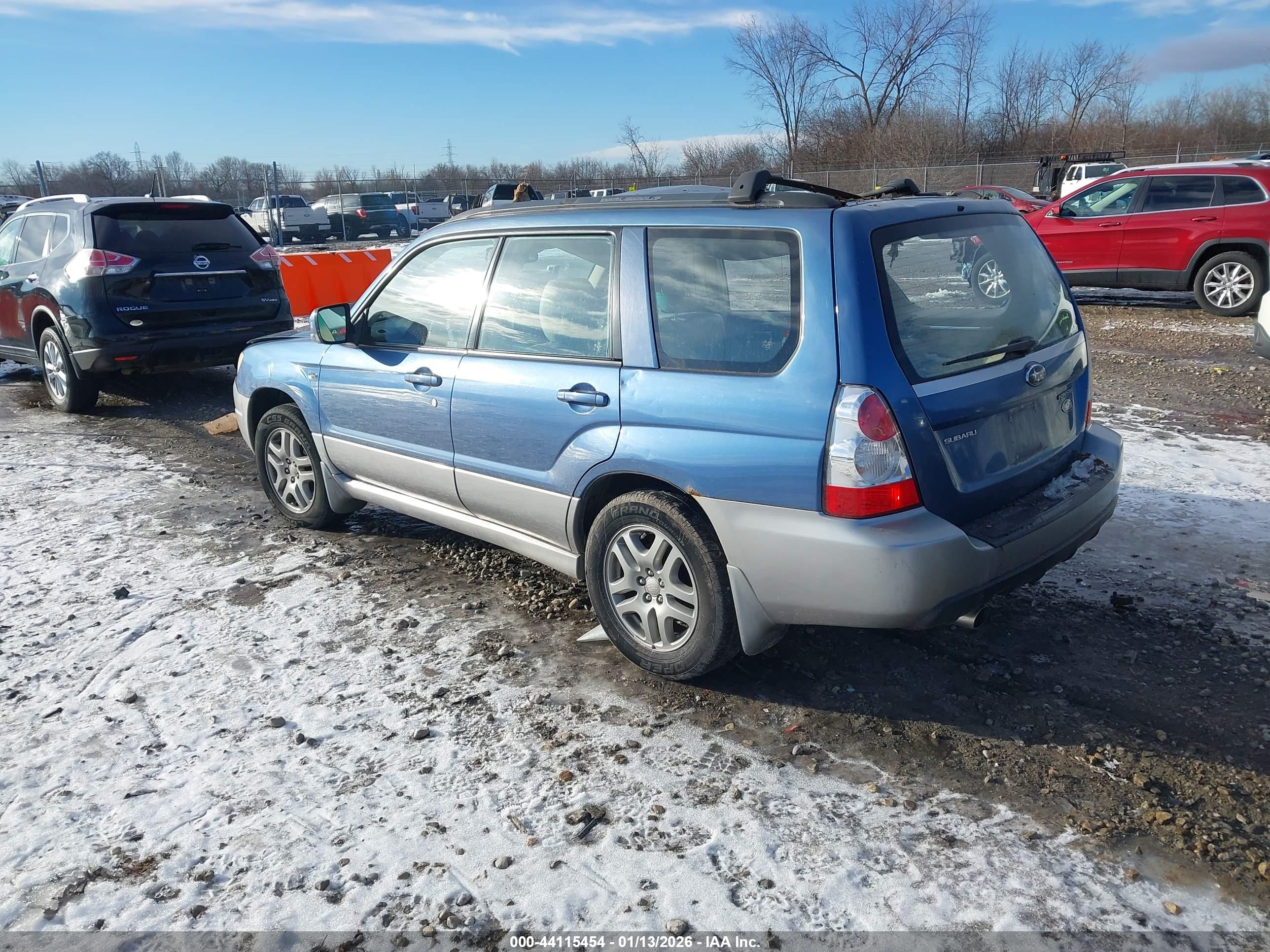 SUBARU FORESTER image 3