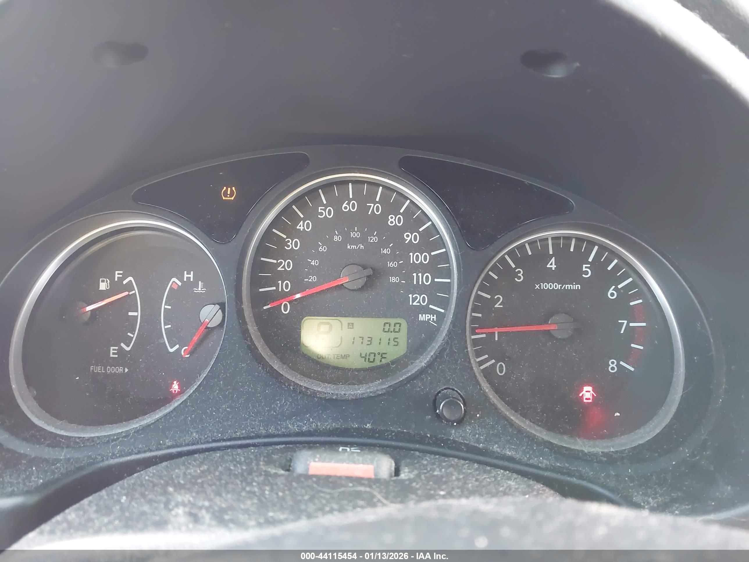 SUBARU FORESTER image 7